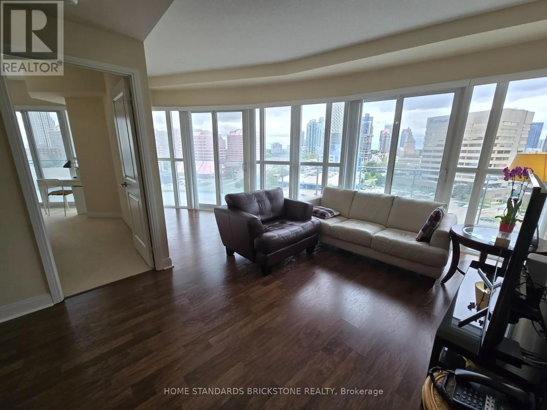 #1106 50 ABSOLUTE AVENUE - Image 2