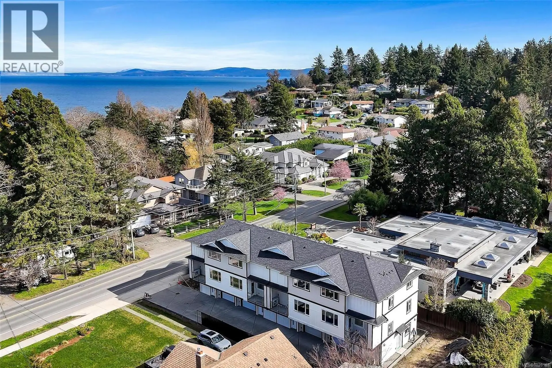 Property at #3 1559 Ash Rd, Saanich, BC