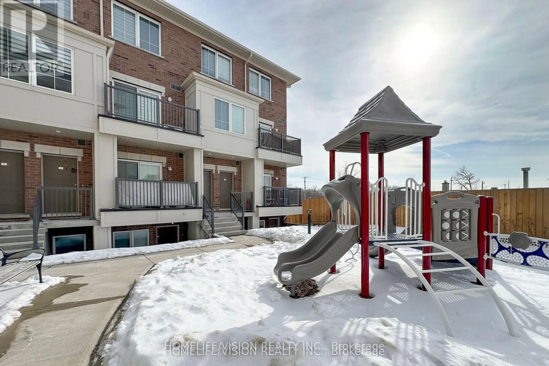 #12 490 BERESFORD PATH - Image 1