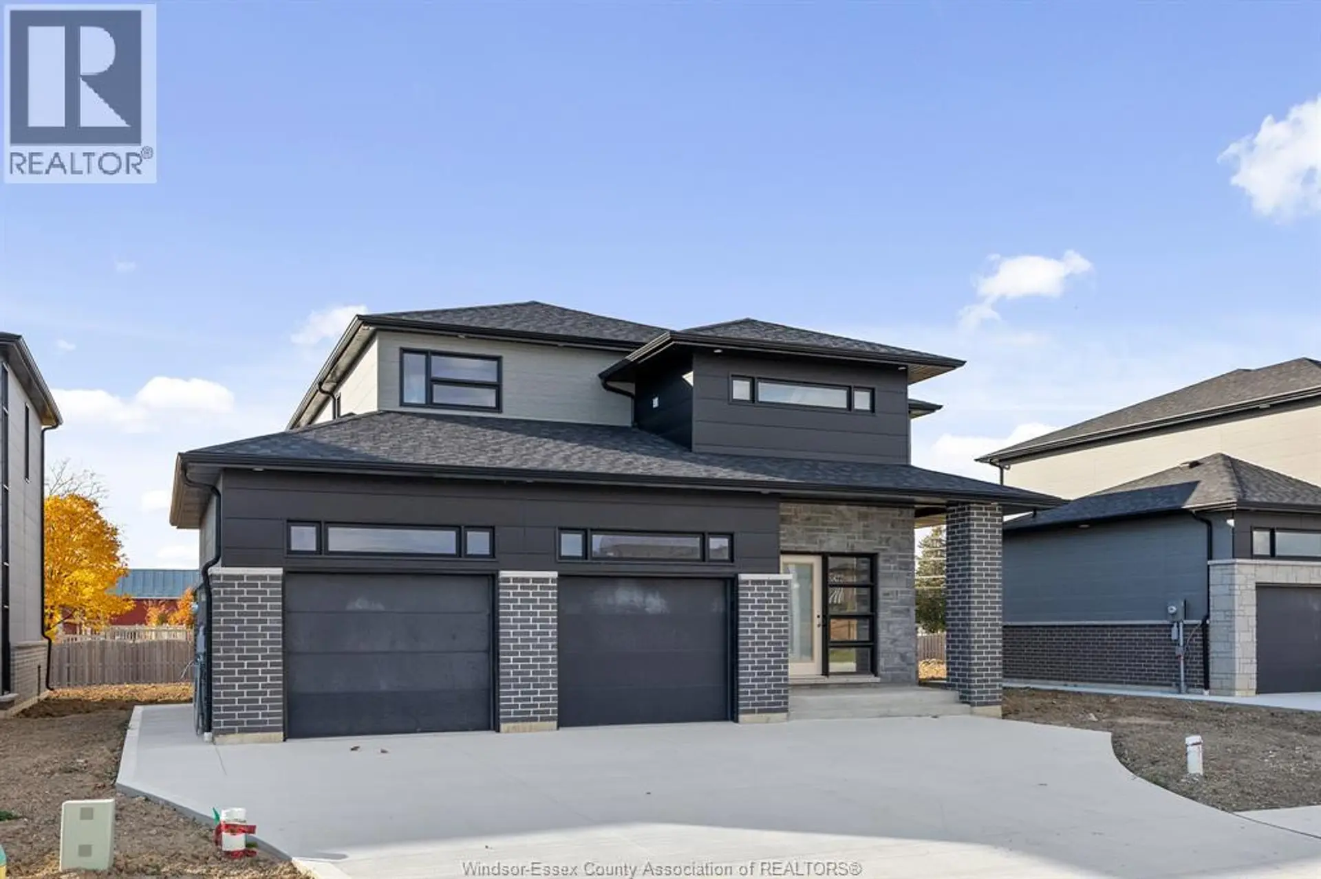 117 HAZEL CRESCENT - Image 2