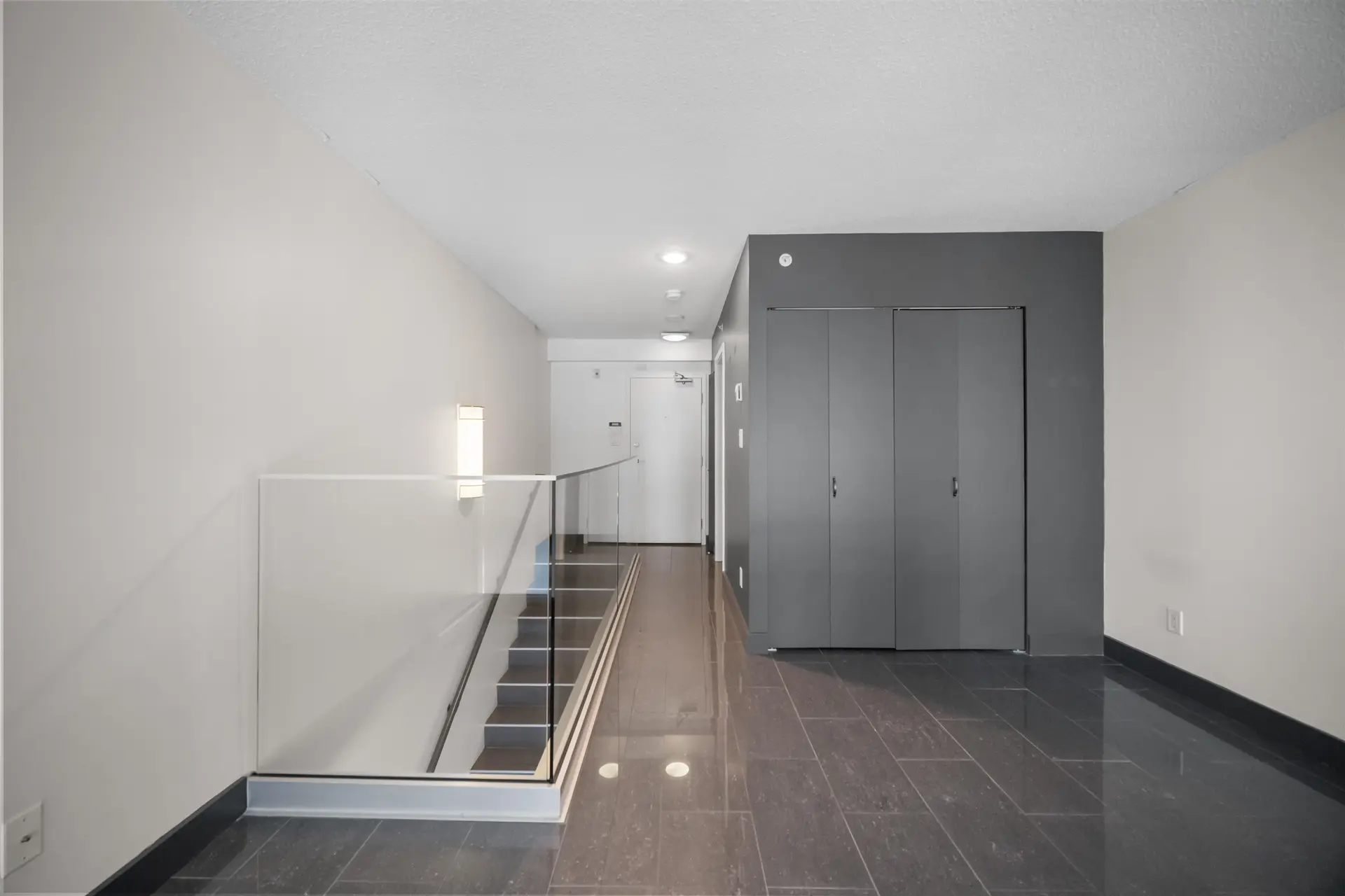 #606 610 Granville Street - Image 4