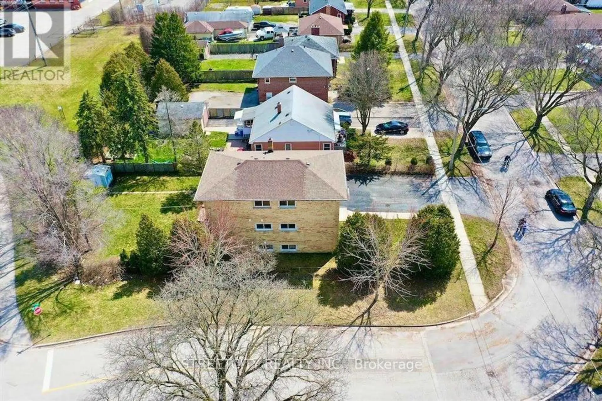 394 THIEL STREET - Image 18