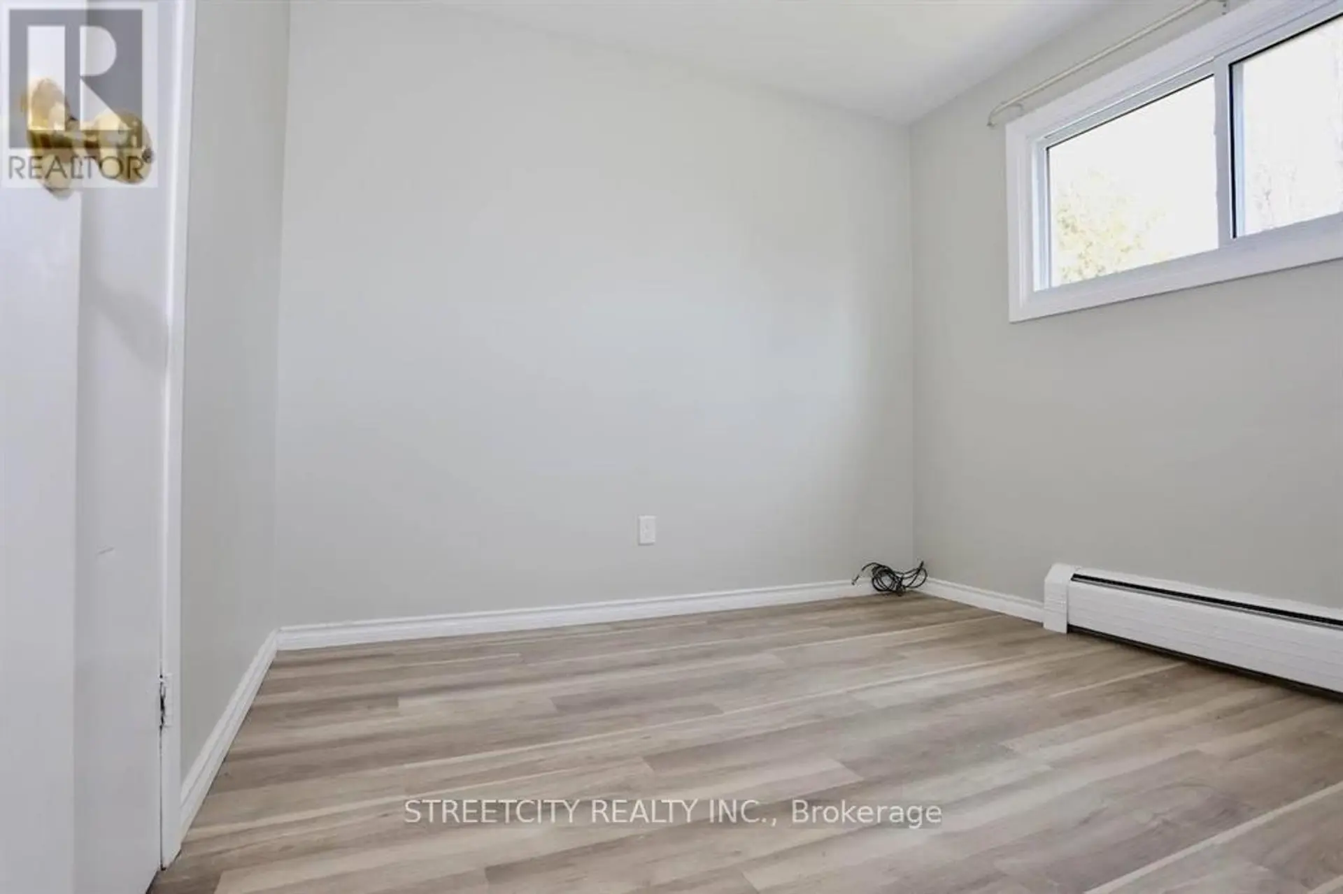 394 THIEL STREET - Image 7