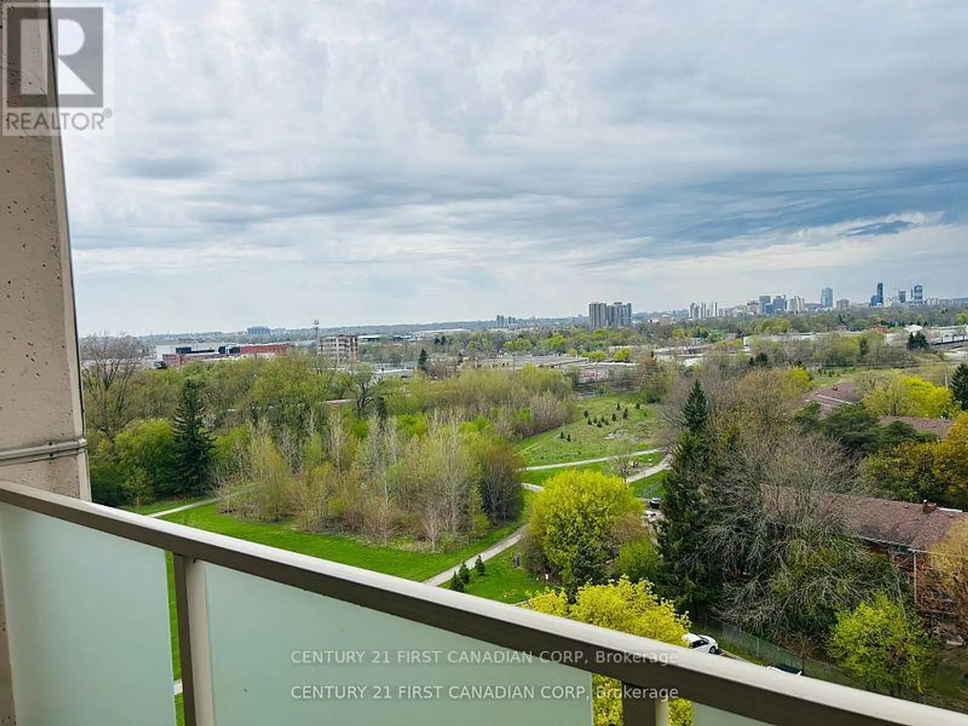 #1011 573 MORNINGTON AVENUE - Image 1