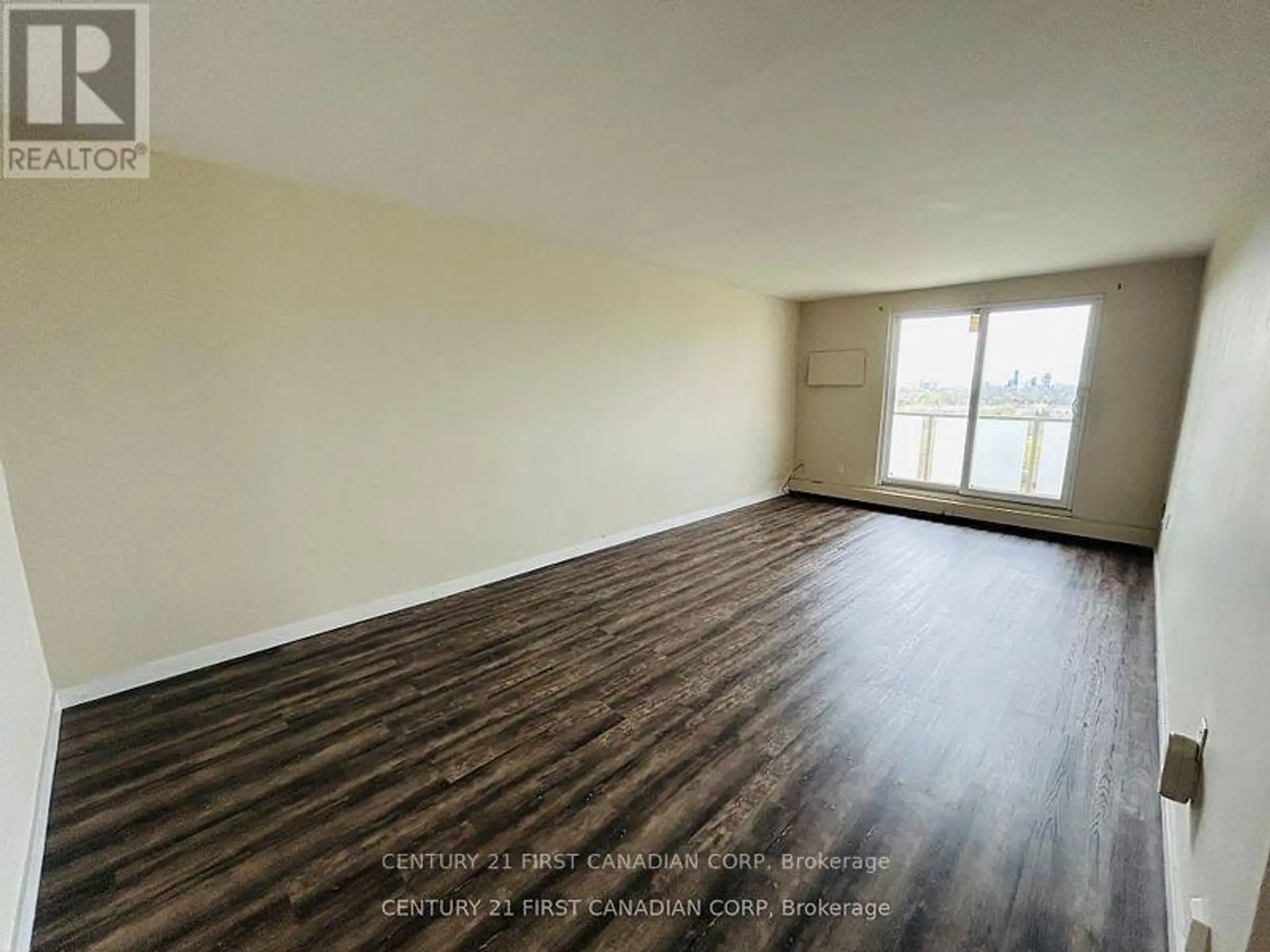 #1011 573 MORNINGTON AVENUE - Image 5