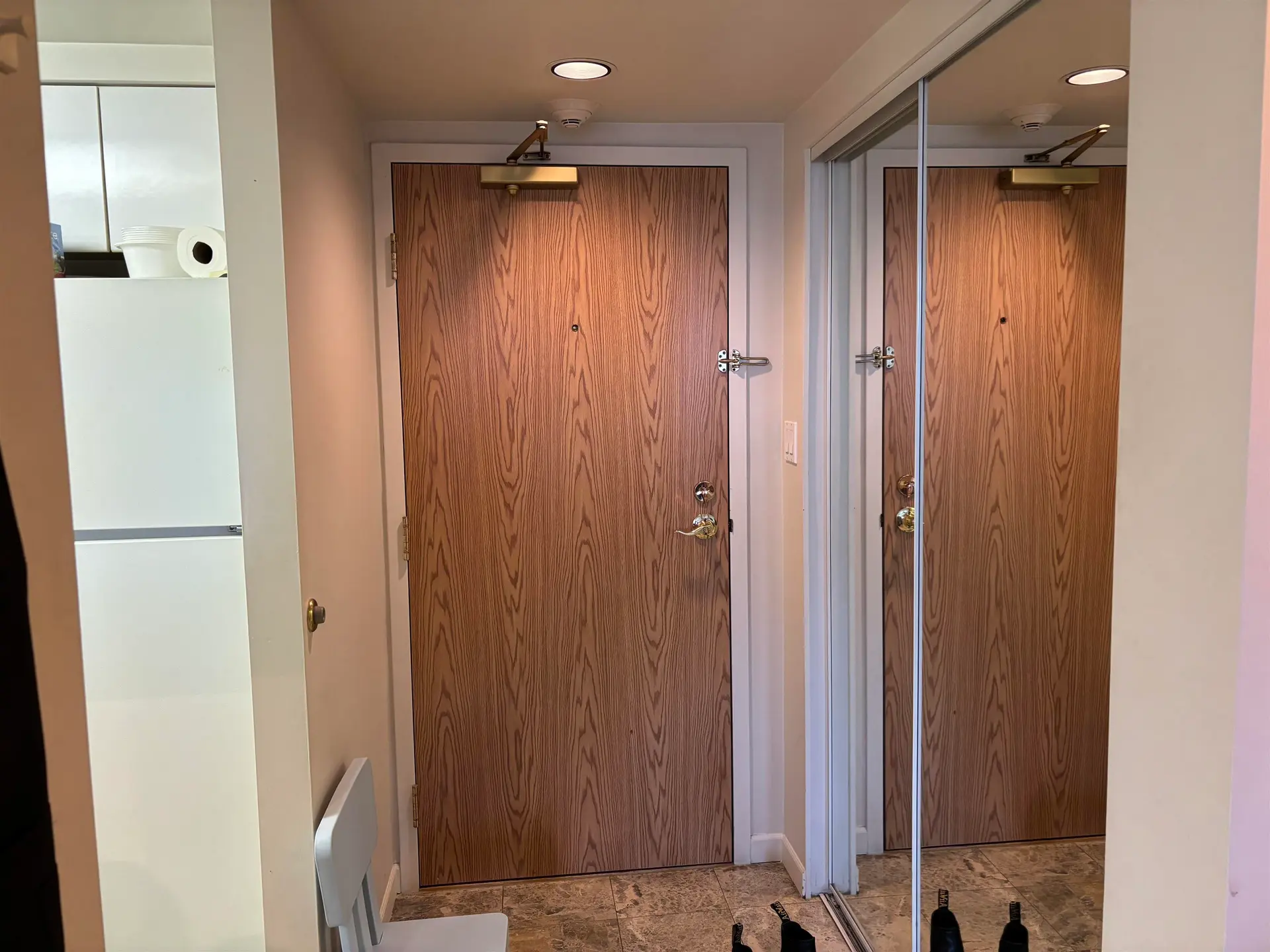 #1007 9633 Manchester Drive - Image 4