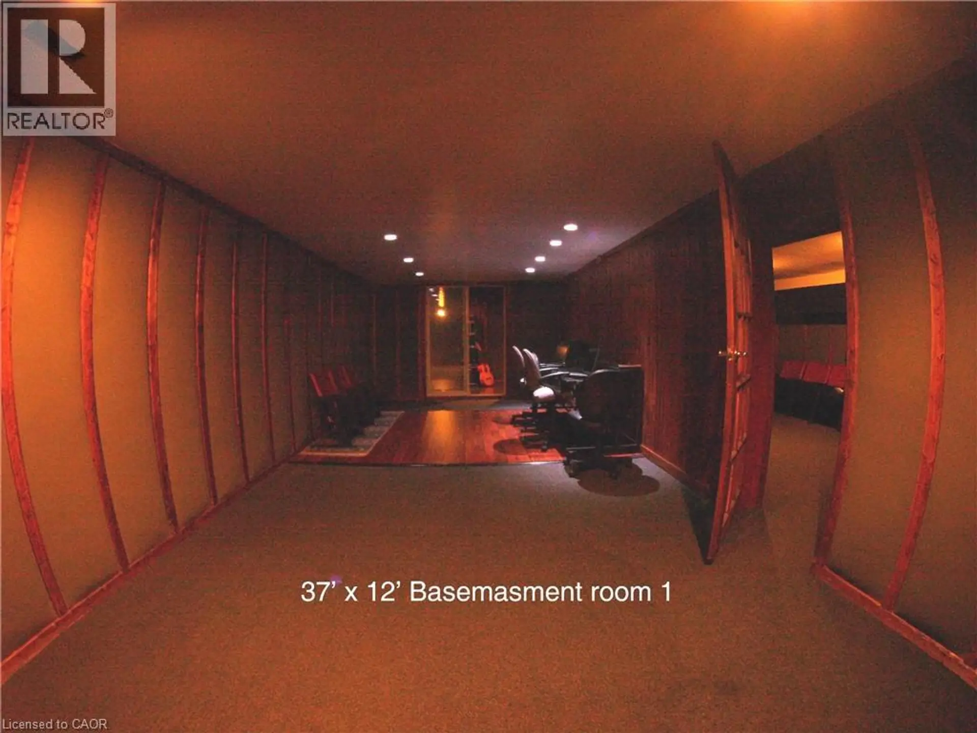 160 ERB STREET E - Image 7