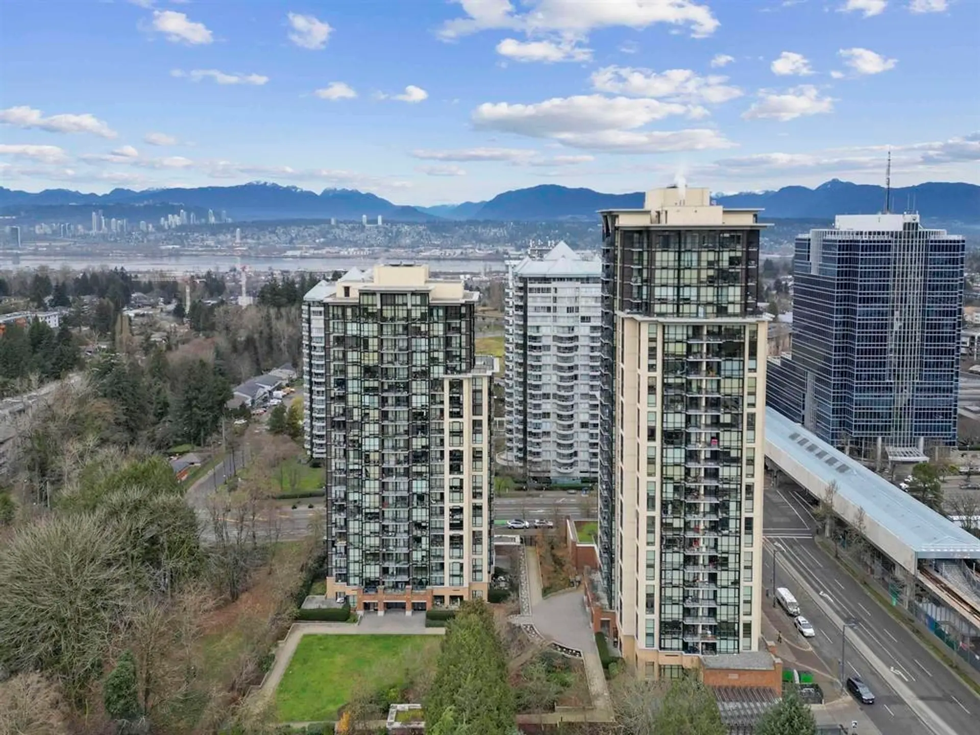 #1908 13380 108 Avenue - Image 2
