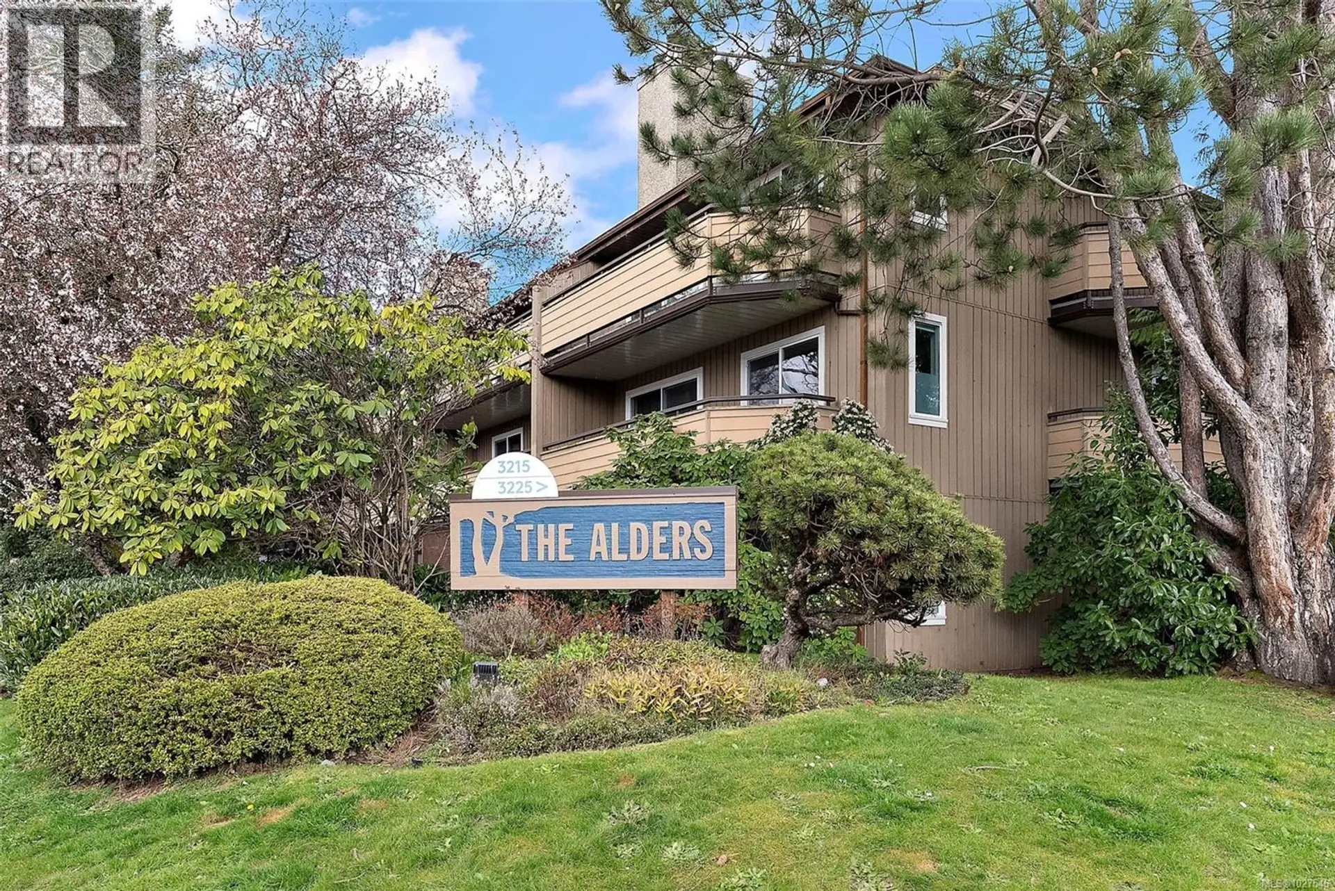 Property at #209 3215 Alder St, Saanich, BC
