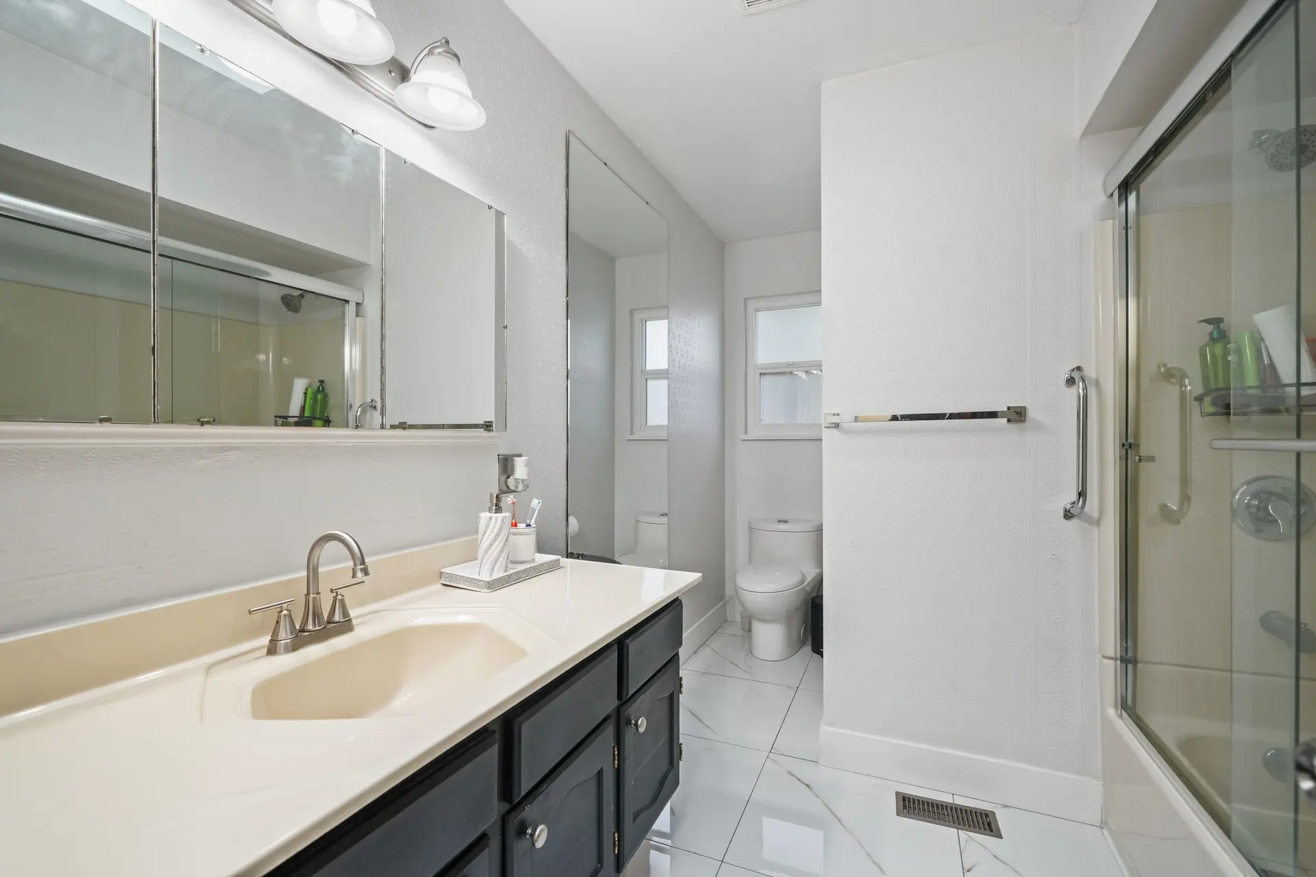 11735 94a Avenue - Image 9