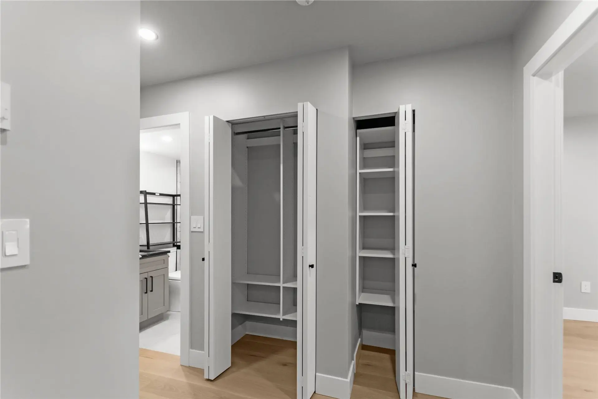 #201 1948 Coquitlam Avenue - Image 13