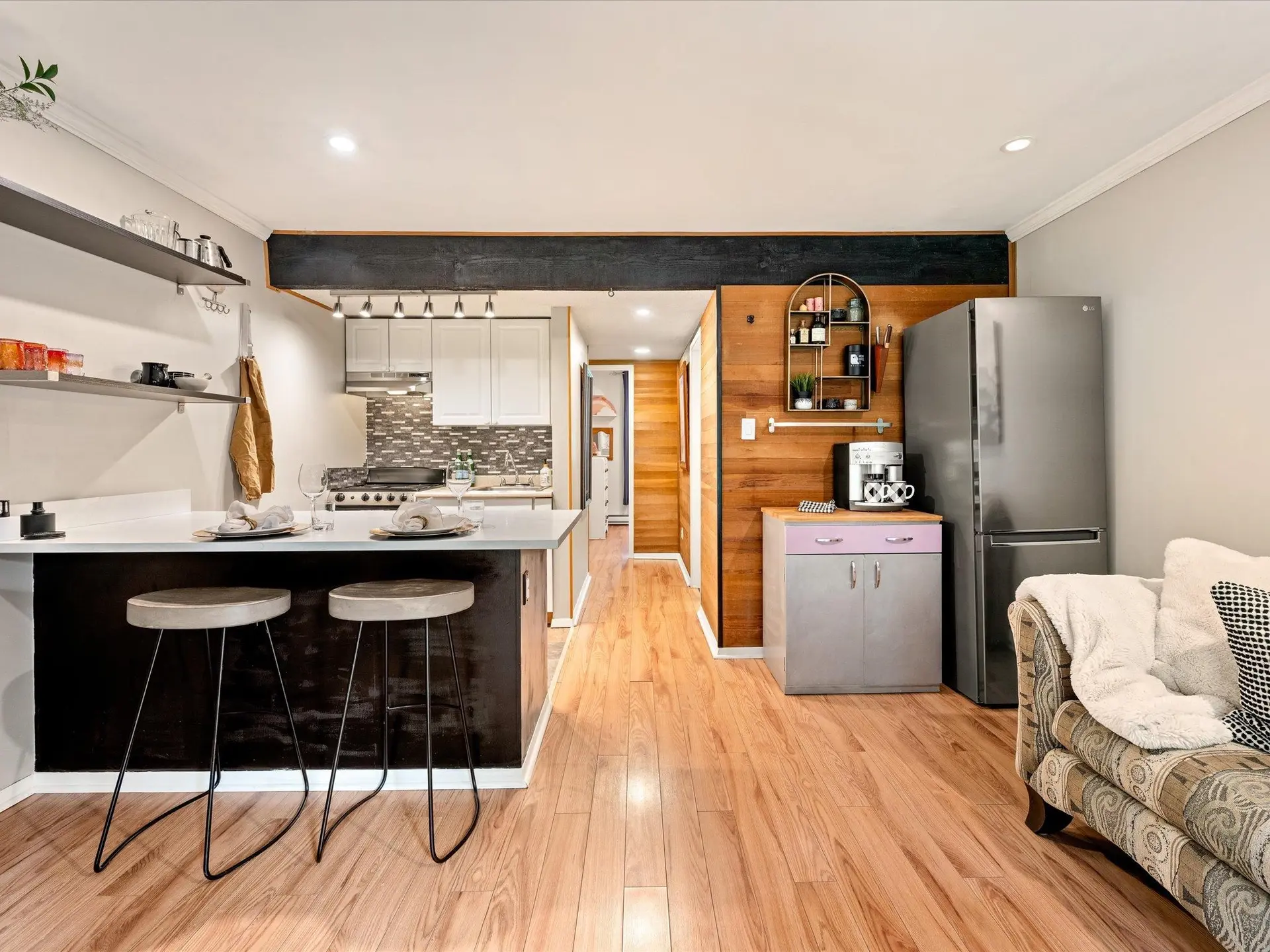 #4 7001 Nesters Road - Image 6