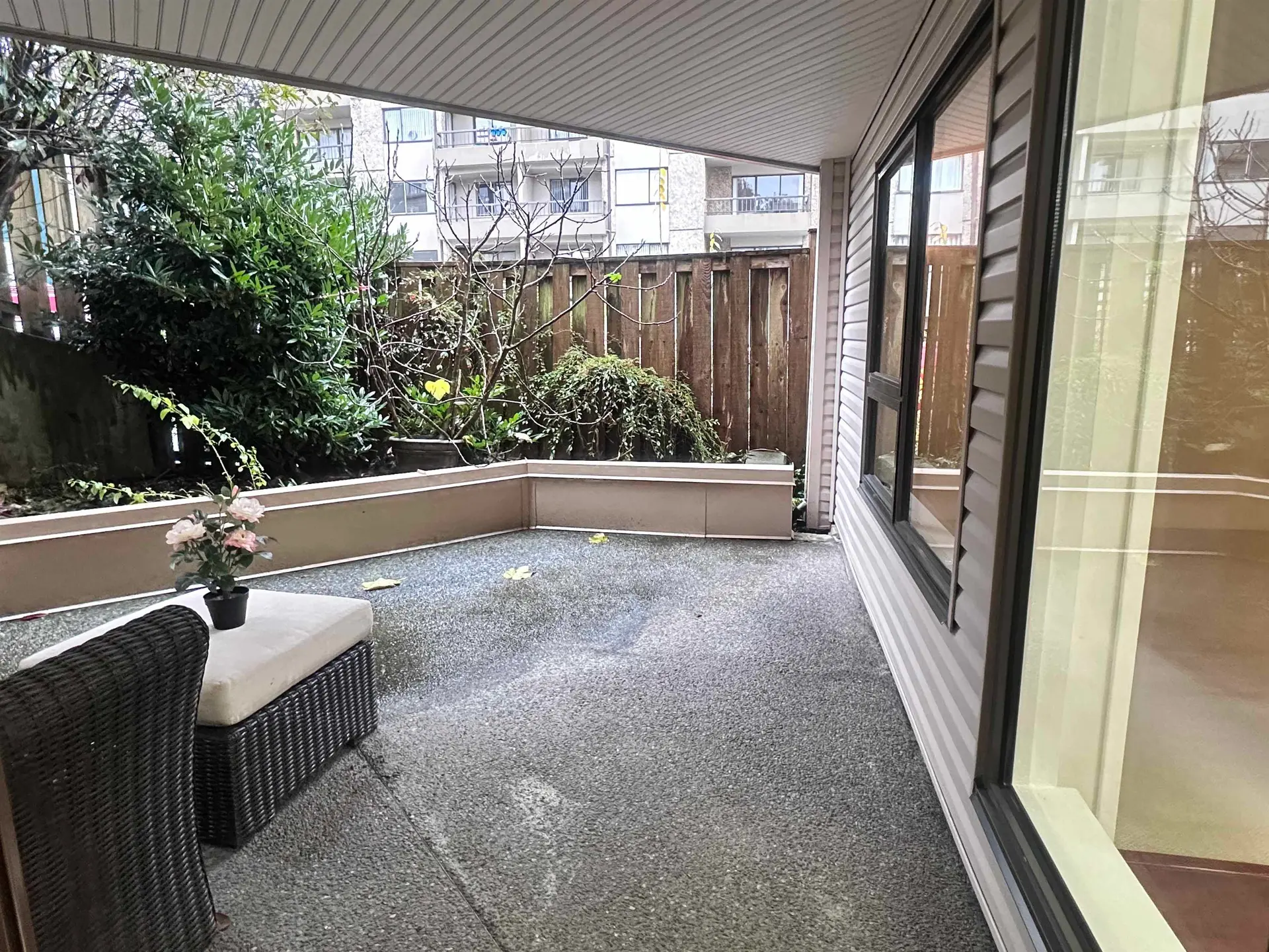 #207 1080 Broughton Street - Image 12