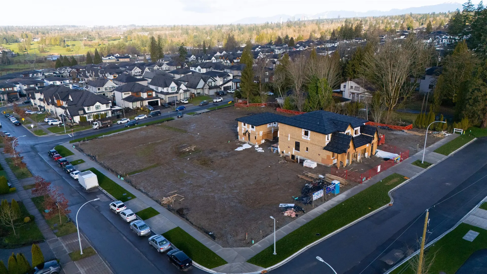 7662 155a Street - Image 4