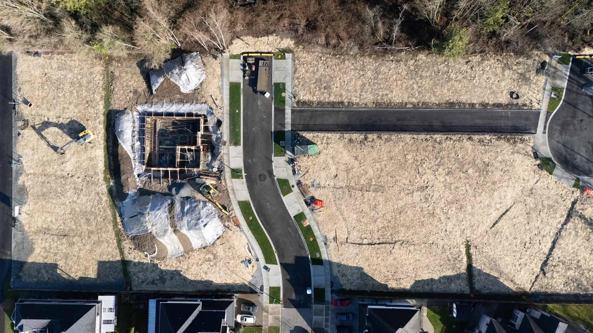 7671 156a Street - Image 6