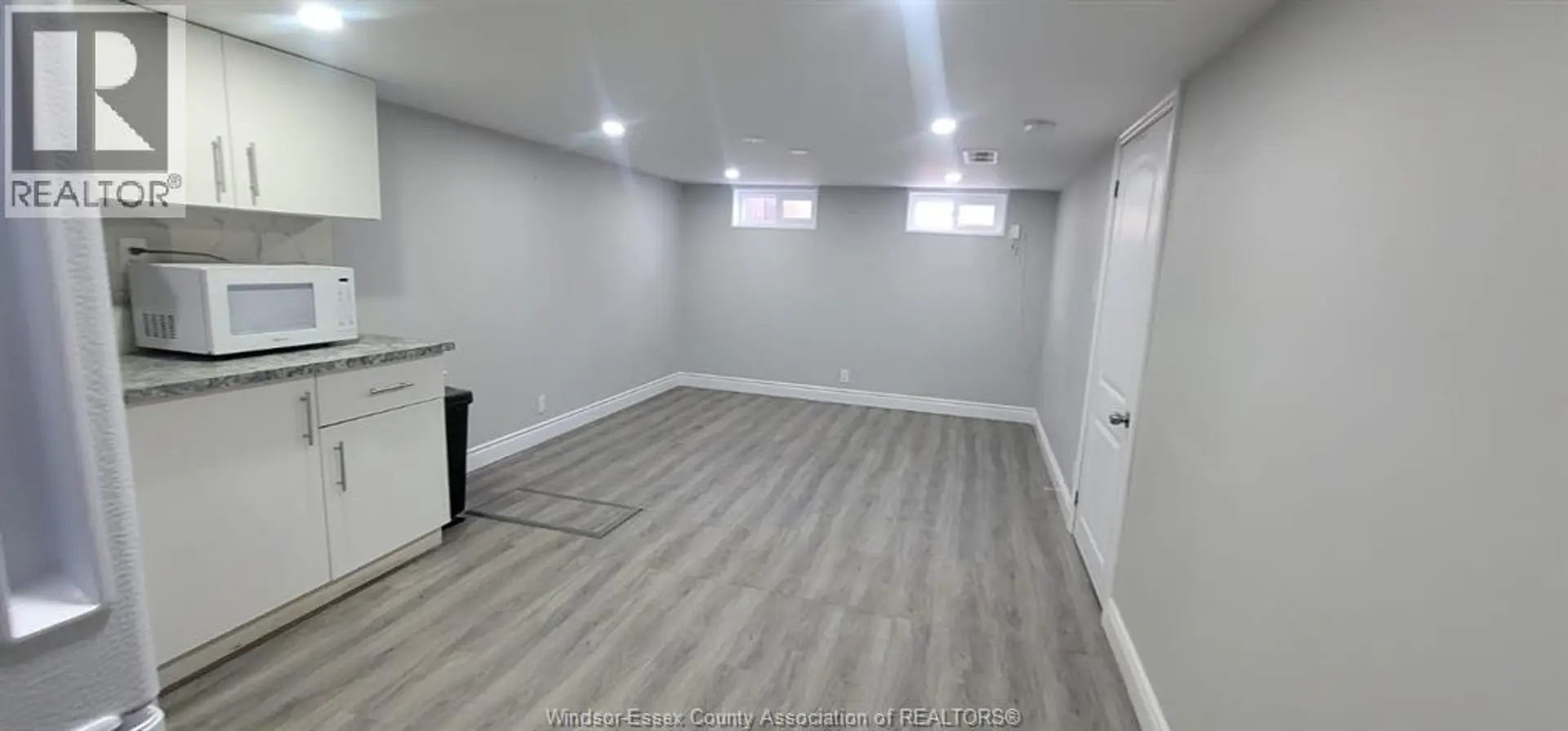 2678 ASKIN AVENUE - Image 12