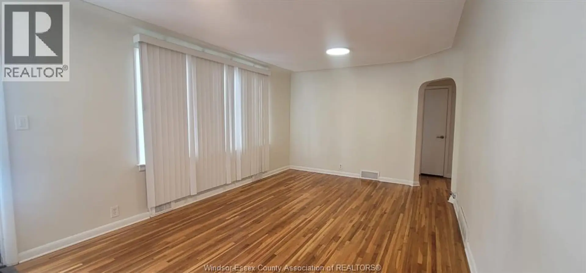2678 ASKIN AVENUE - Image 2