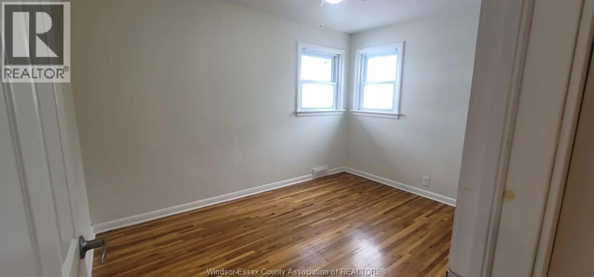 2678 ASKIN AVENUE - Image 6