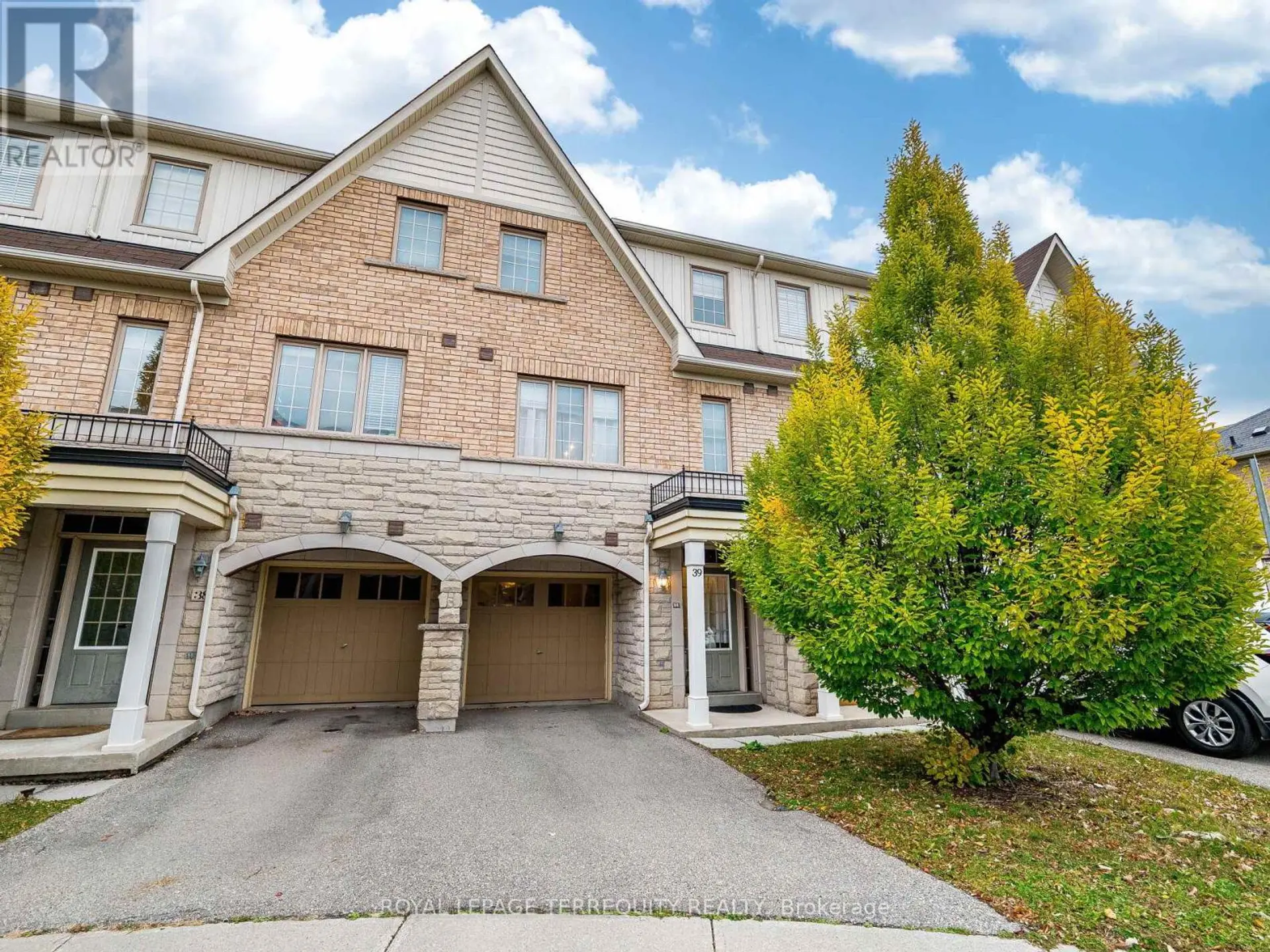 #39 2171 FIDDLERS WAY - Image 1