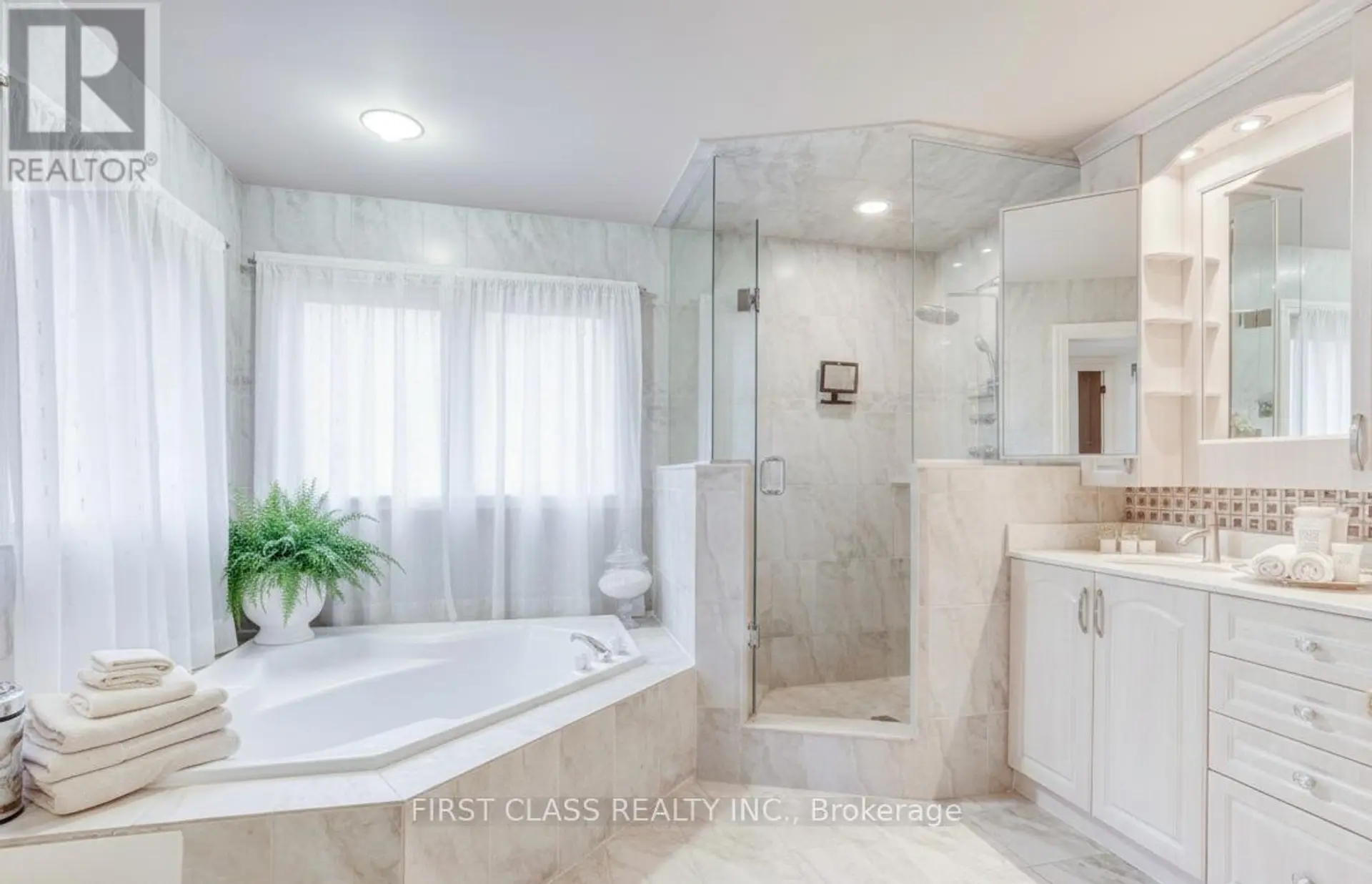 333 WELDRICK ROAD E - Image 3