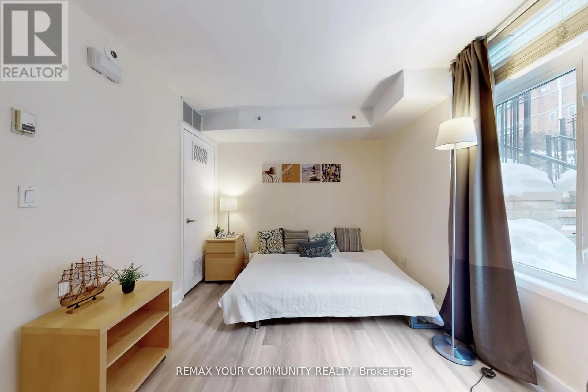 #124 415 JARVIS STREET - Image 4