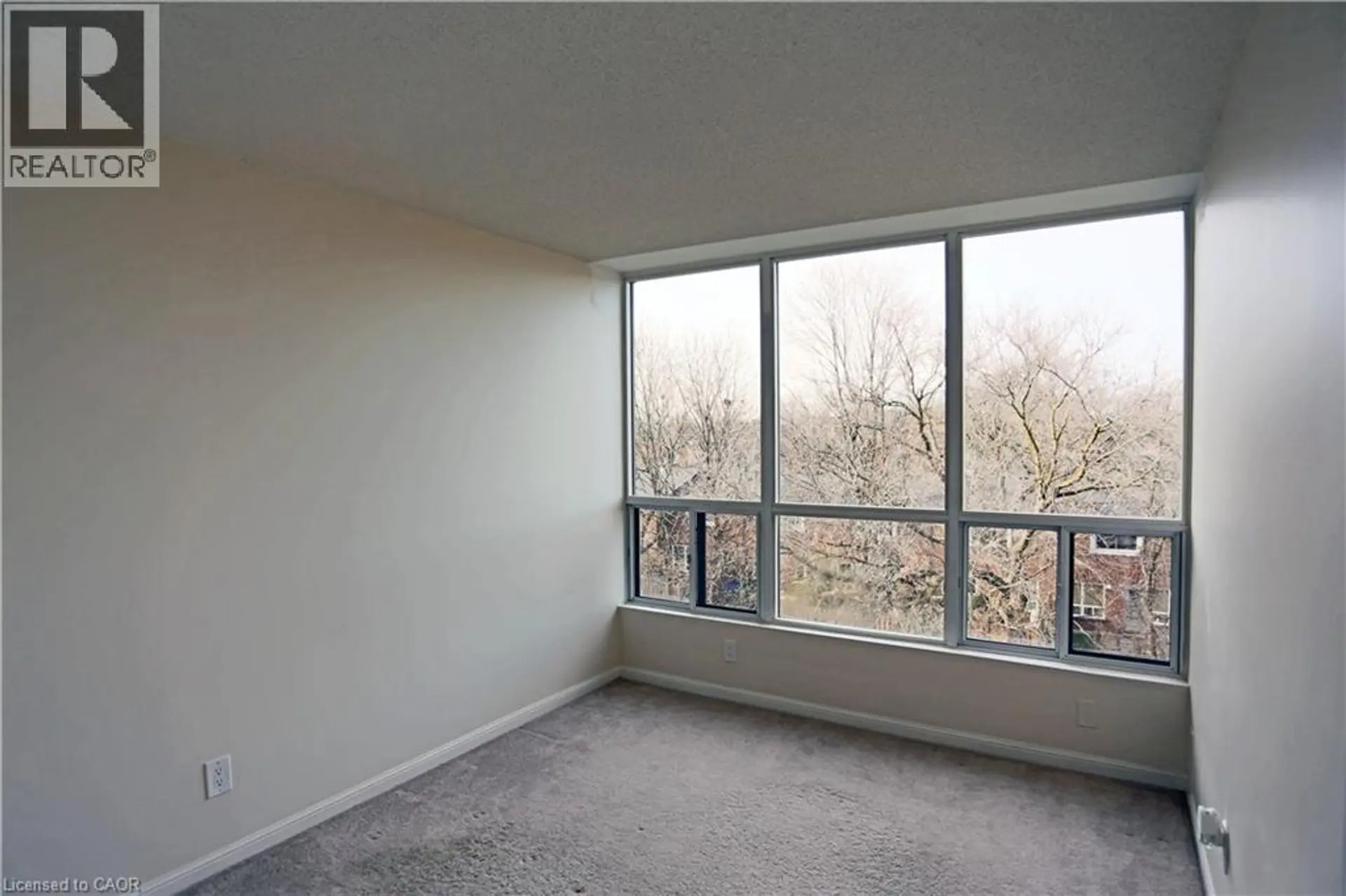 #411 107 BAGOT Street - Image 6