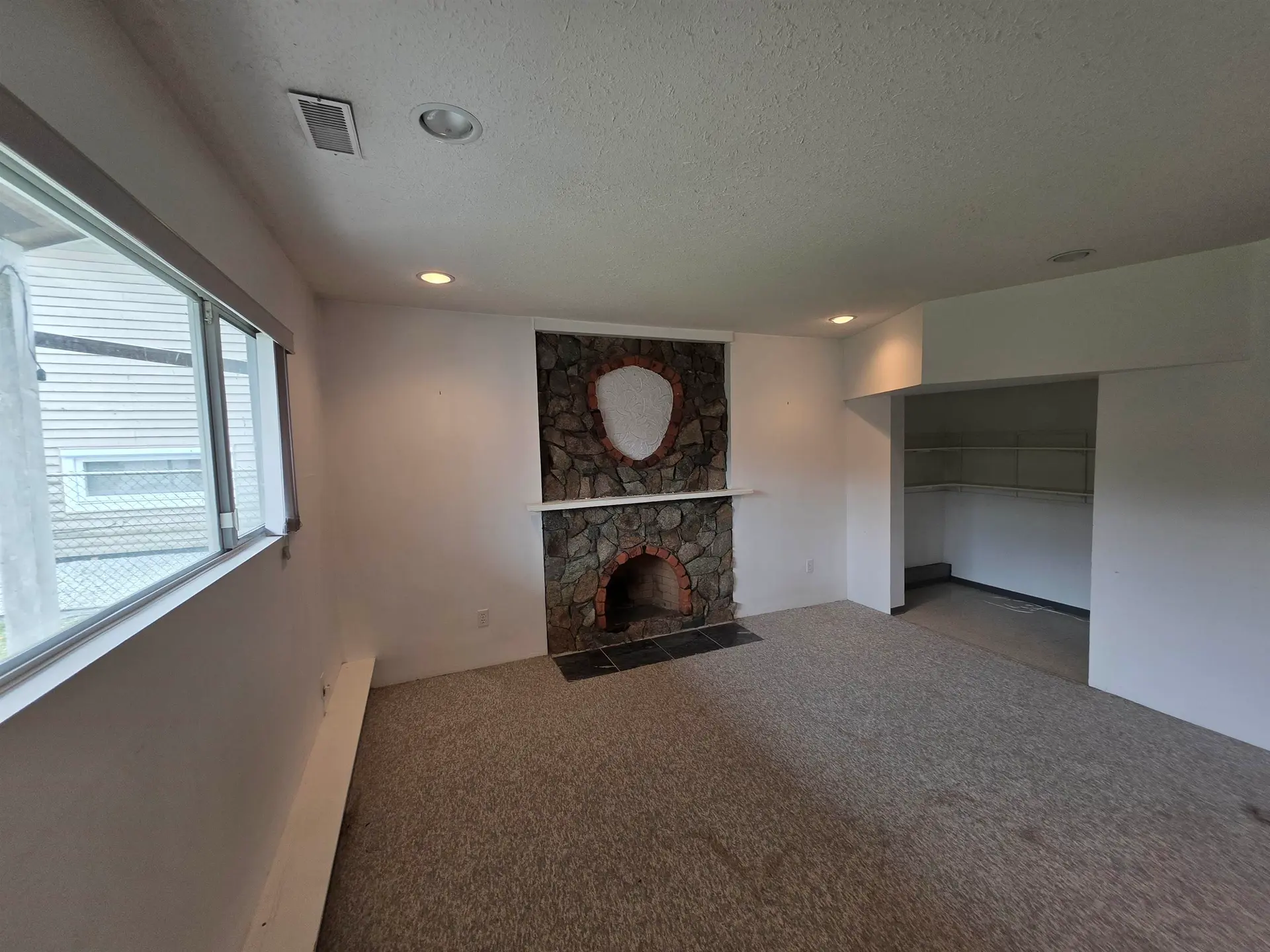 3141 Jervis Street - Image 7