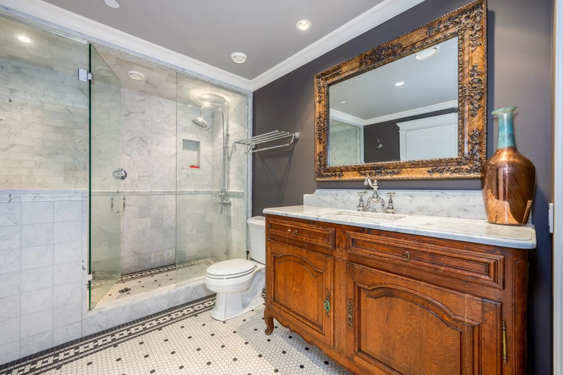 1198 W 55th Avenue - Image 16