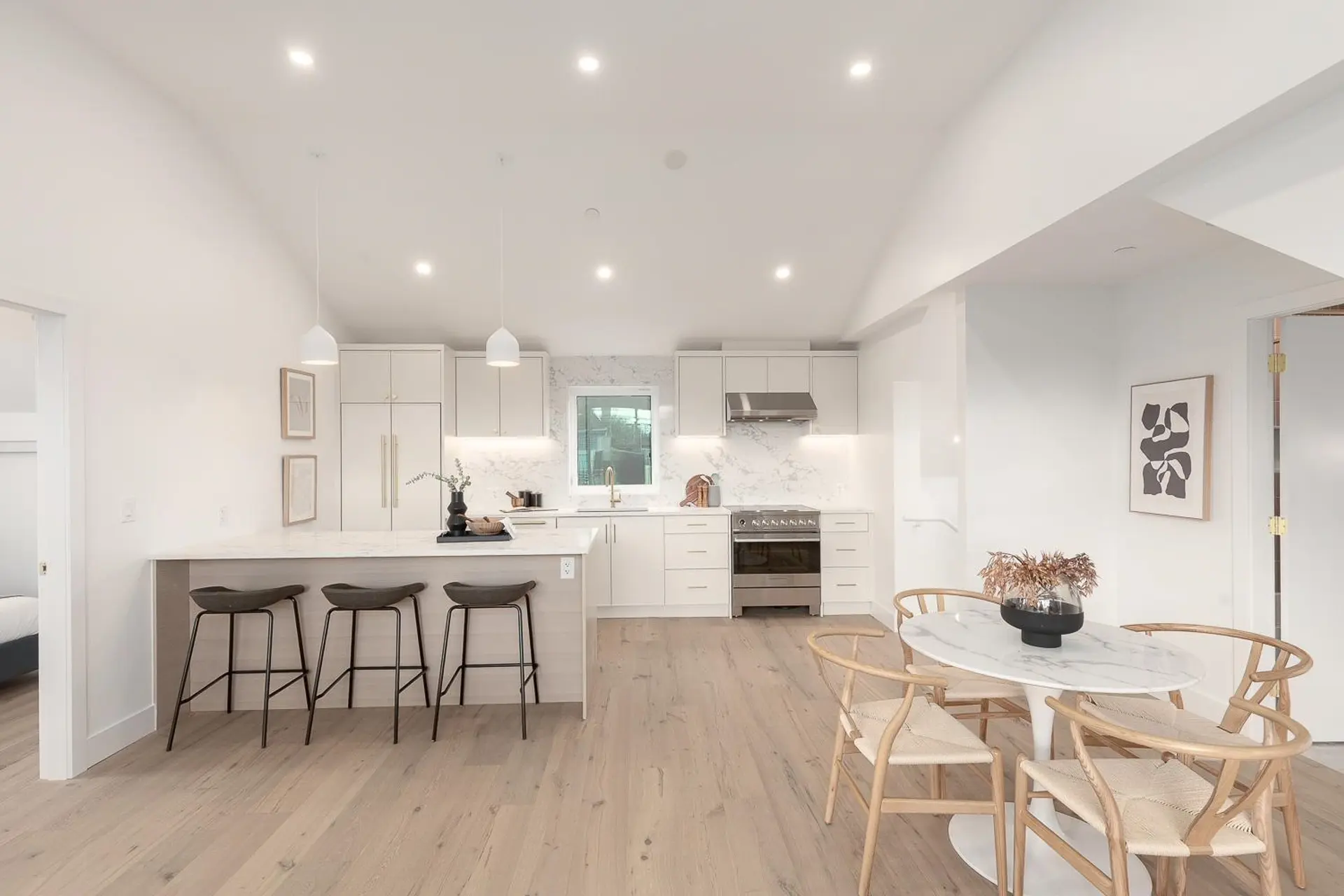 Property at 464 E 17th Avenue, Vancouver, BC