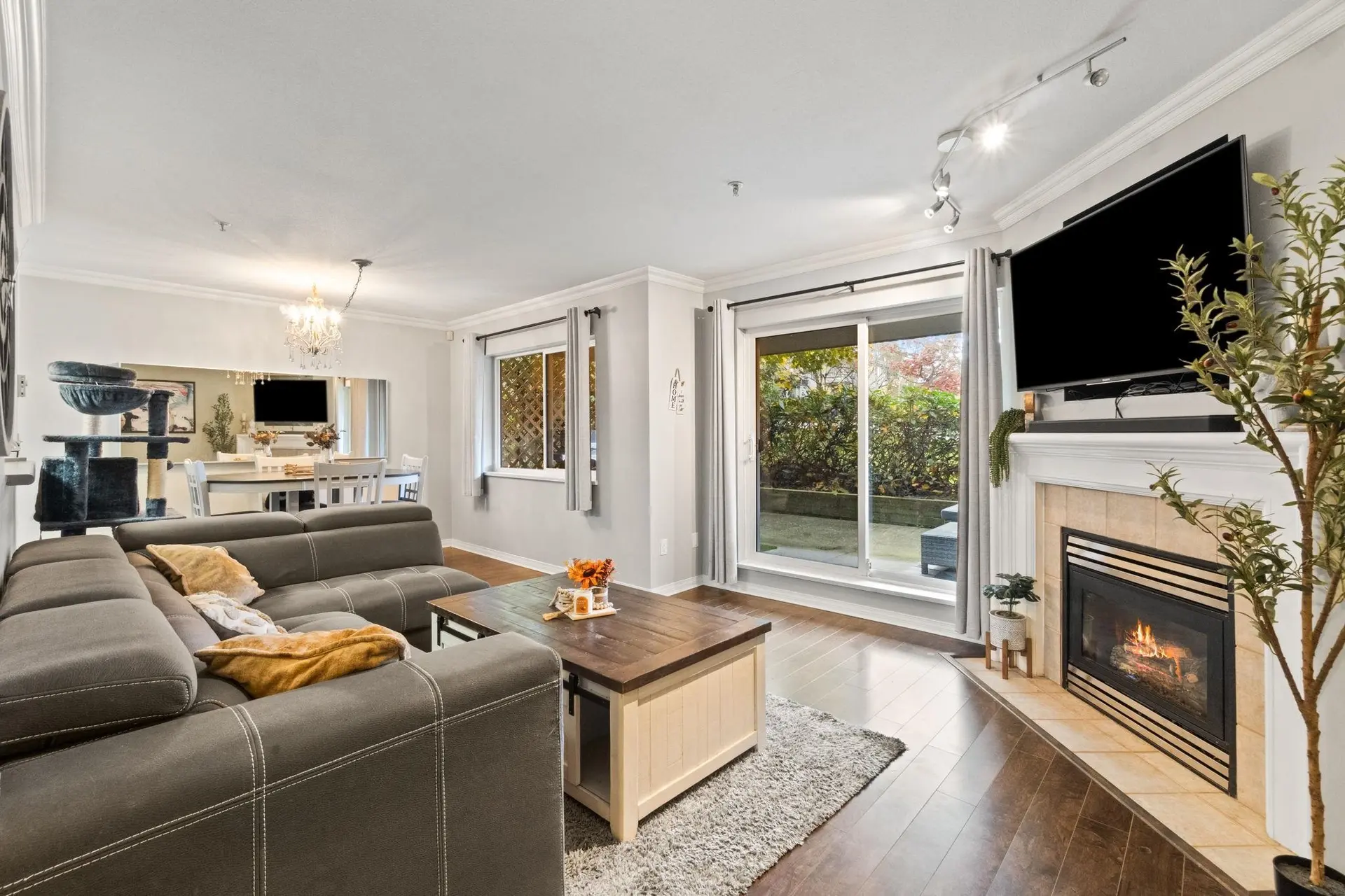 Property at #101 15150 29a Avenue, Surrey, BC