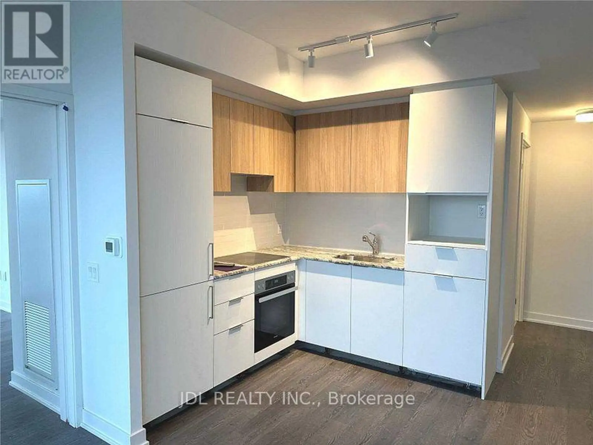 #1120 20 O'NEILL ROAD - Image 4