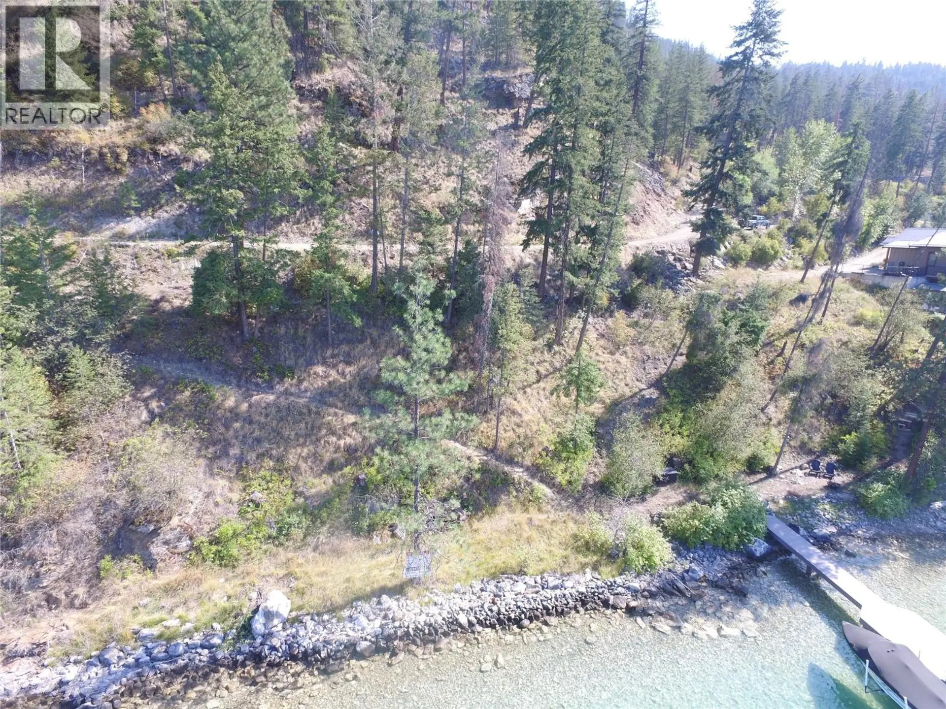 #13 5649 Cosens Bay Road - Image 15