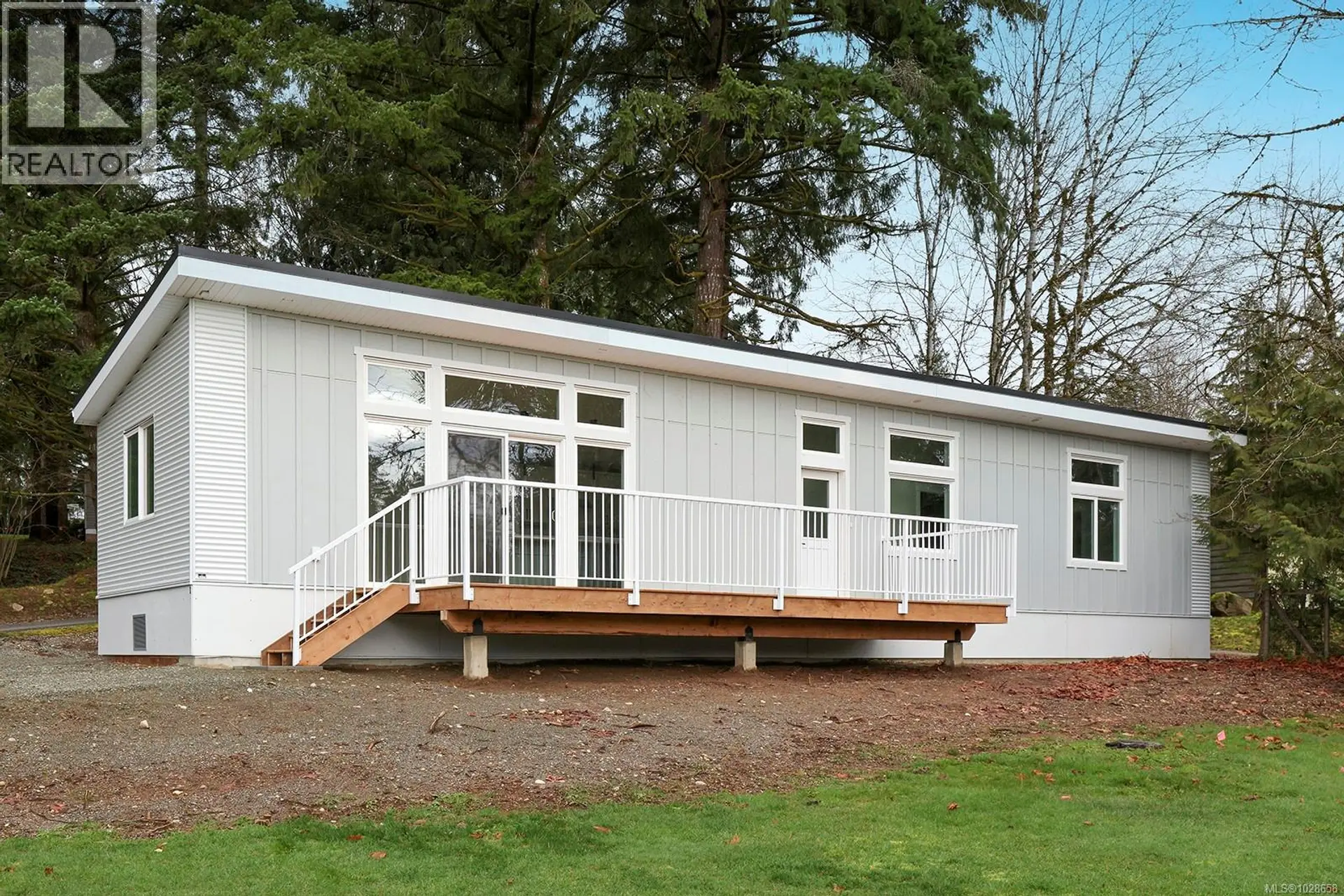 Property at #3 6225 Lugrin Rd, Port Alberni, BC