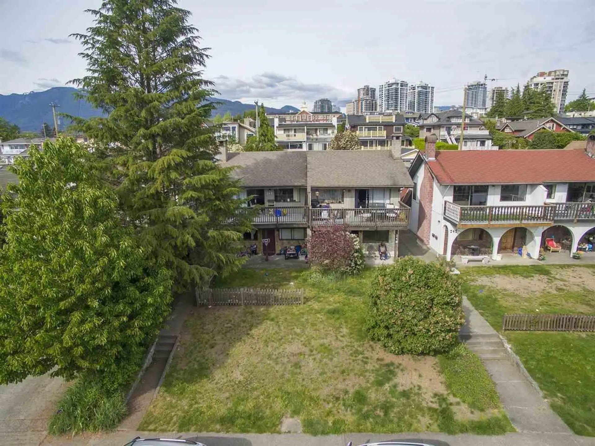 Property at 246 W 5th Street, North Vancouver, BC