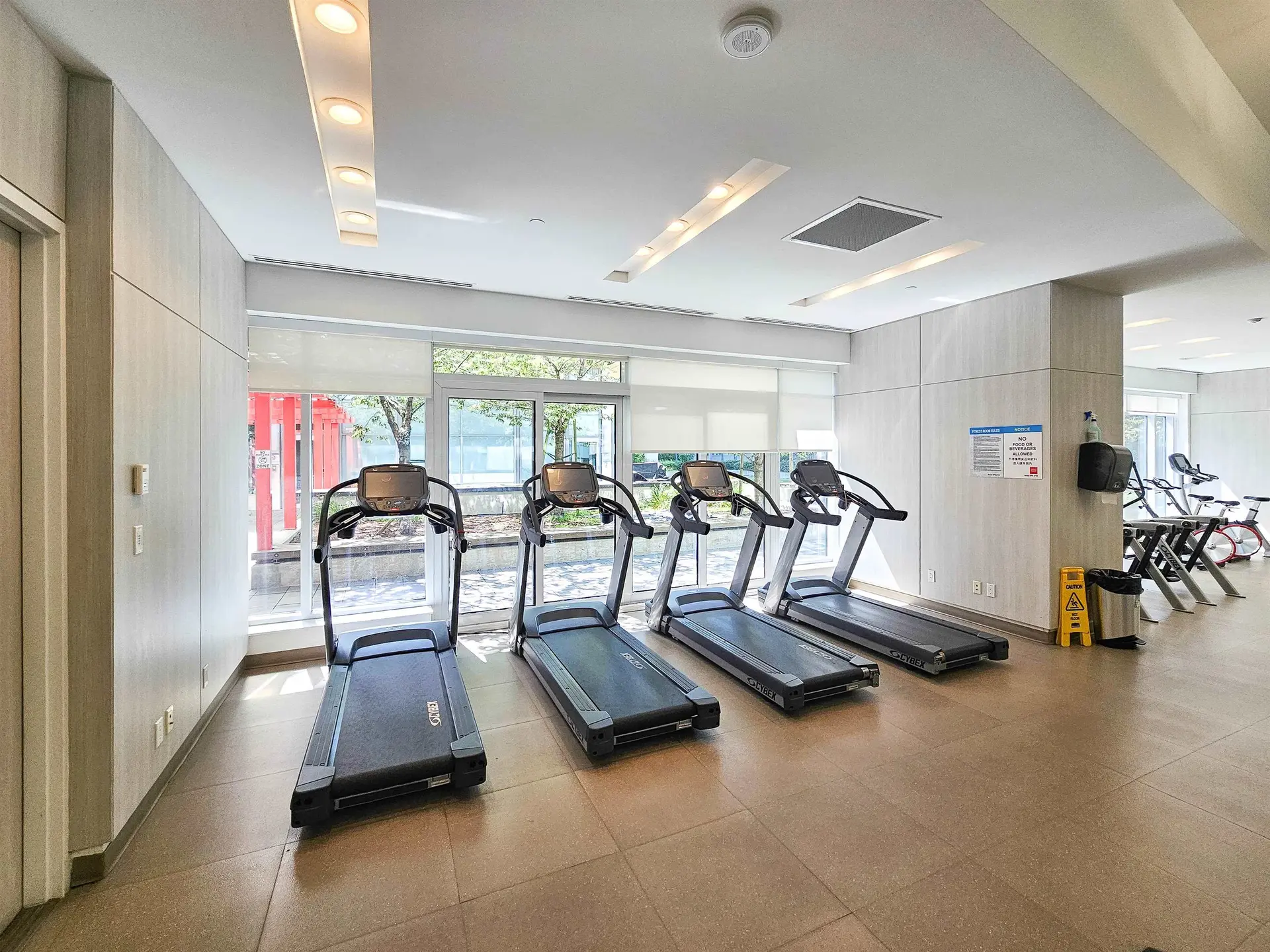 #2602 4688 Kingsway - Image 13
