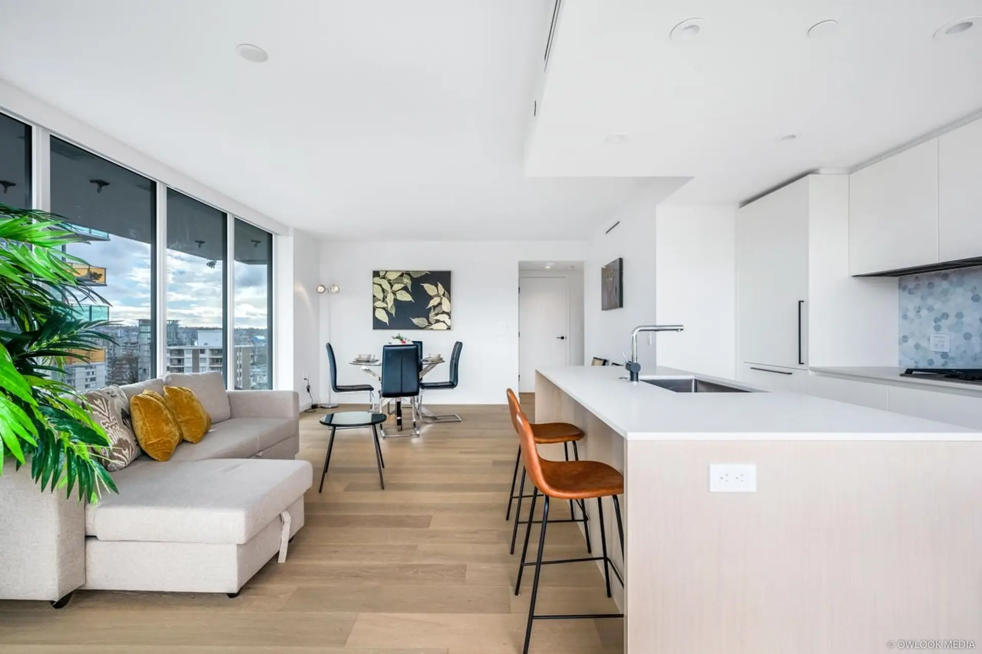 #1504 1180 Broughton Street - Image 7