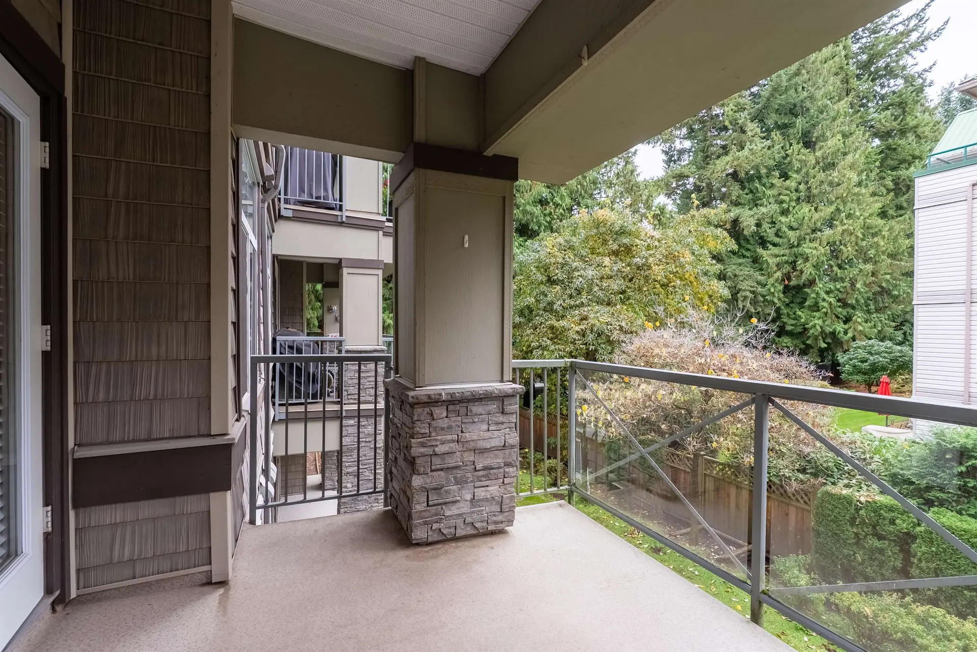 #306 33318 Bourquin Crescent - Image 11