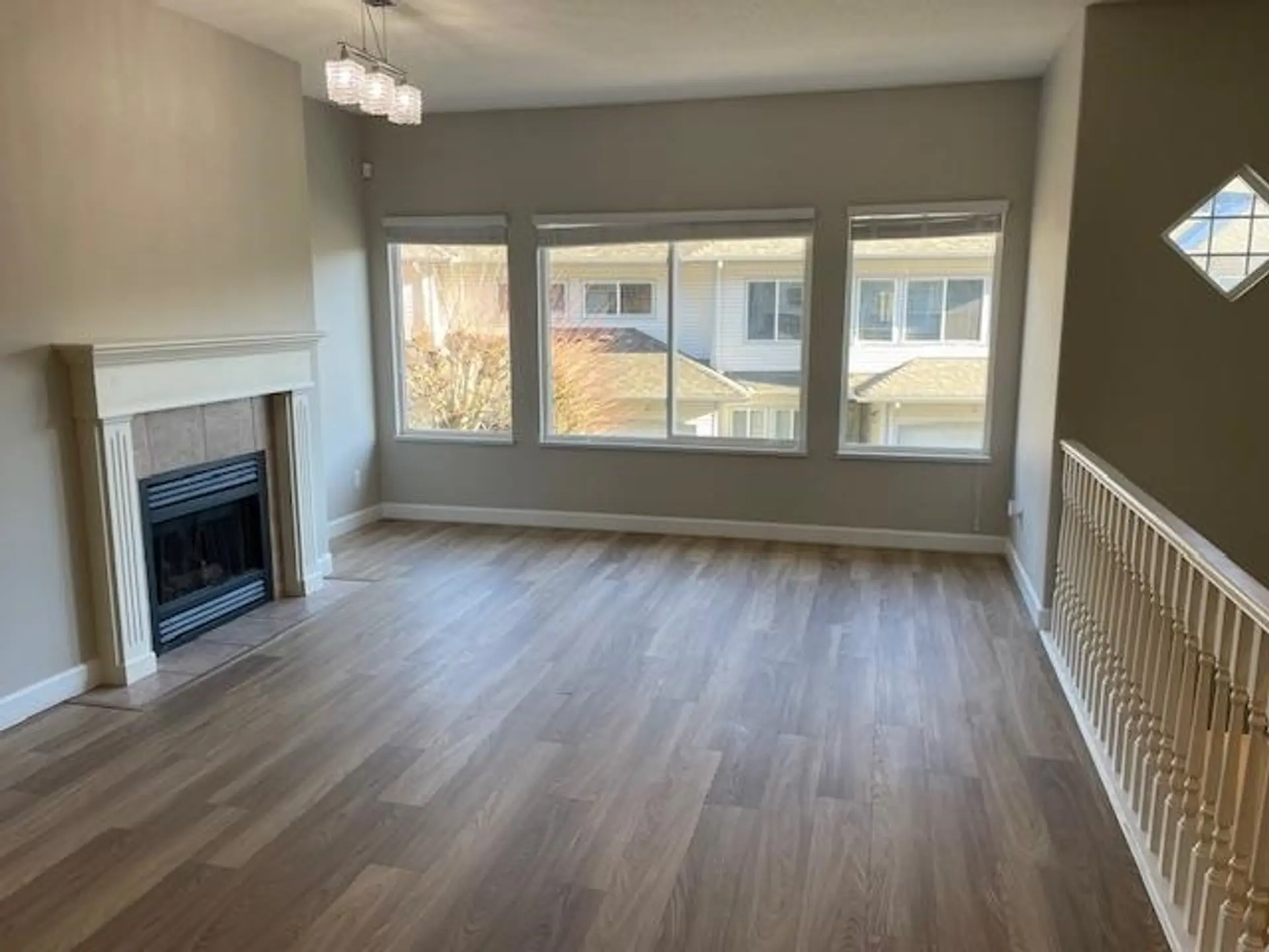 #35 21579 88b Avenue - Image 2