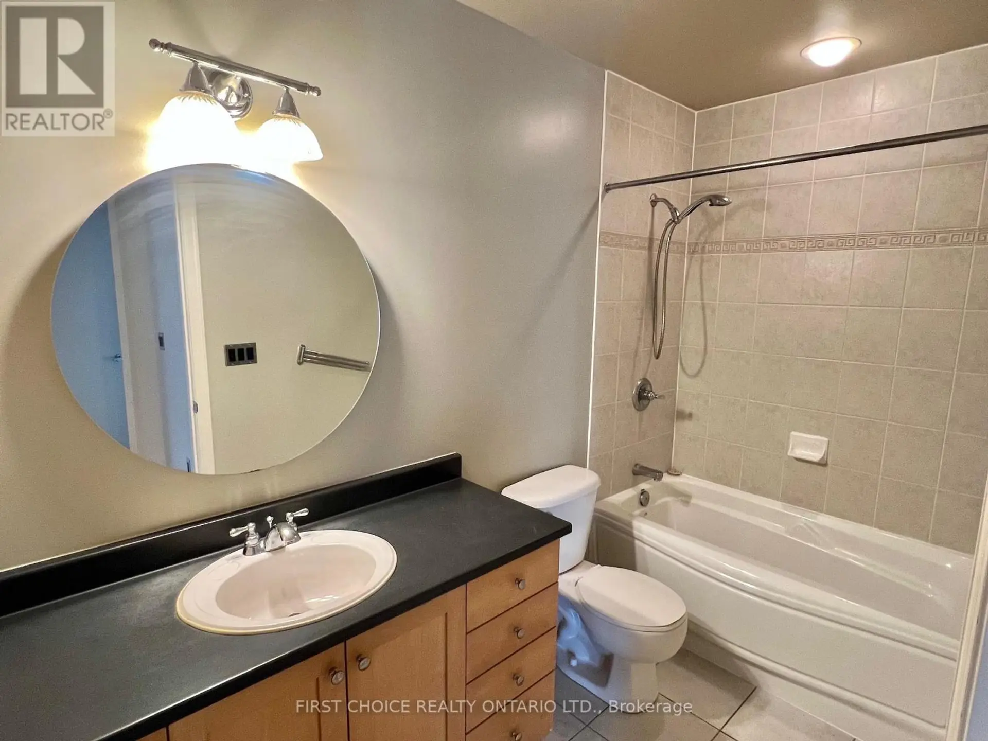 #805 375 LISGAR STREET - Image 13