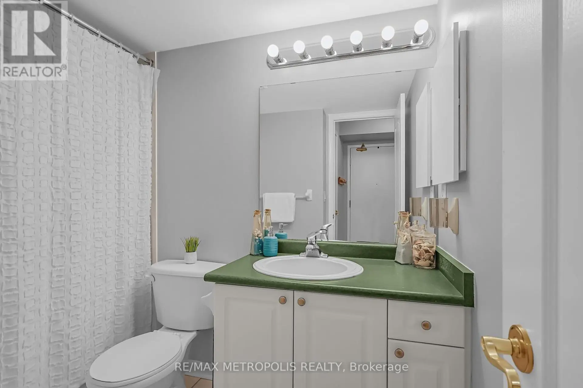 #216 2500 RUTHERFORD ROAD - Image 13