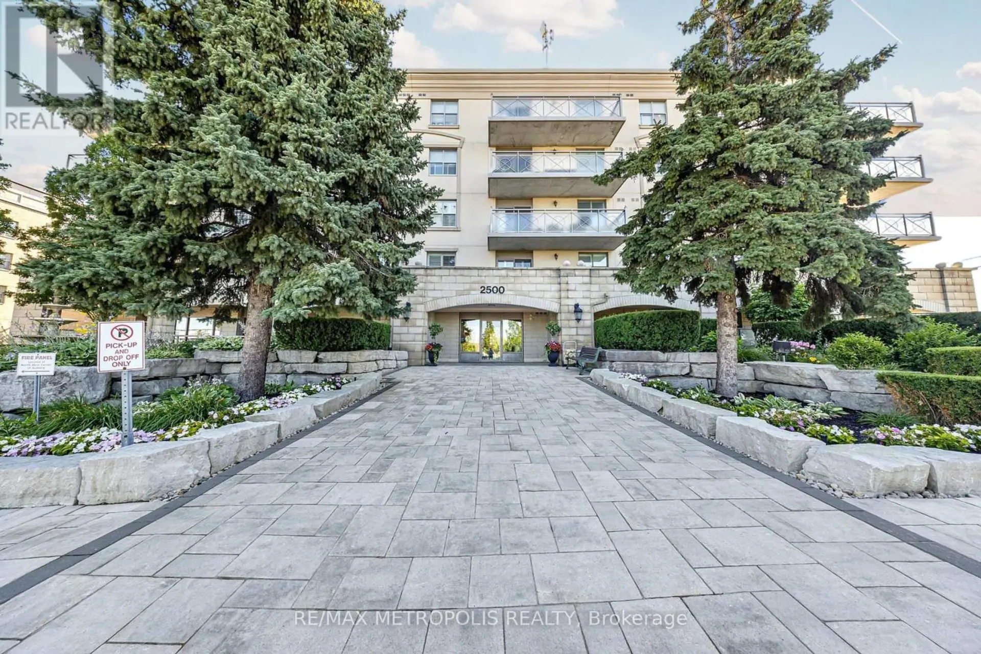 #216 2500 RUTHERFORD ROAD - Image 16