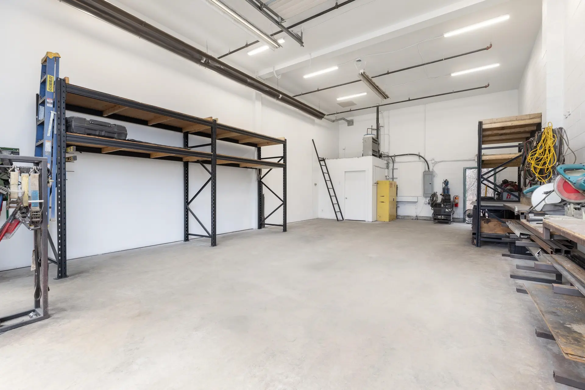#3 1920 Carpenter Road - Image 13