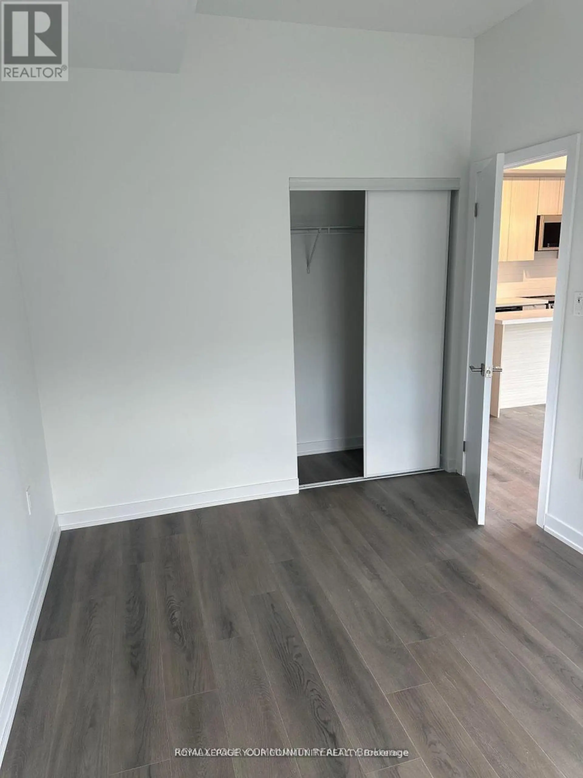 #313 2433 DUFFERIN STREET - Image 4