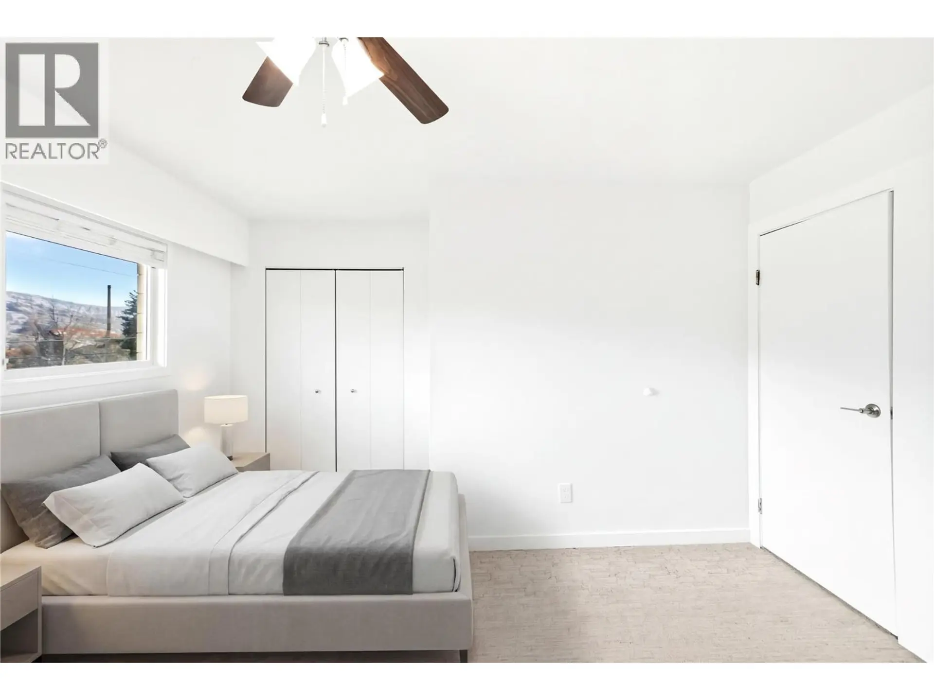 #5 1946 Tranquille Road - Image 9