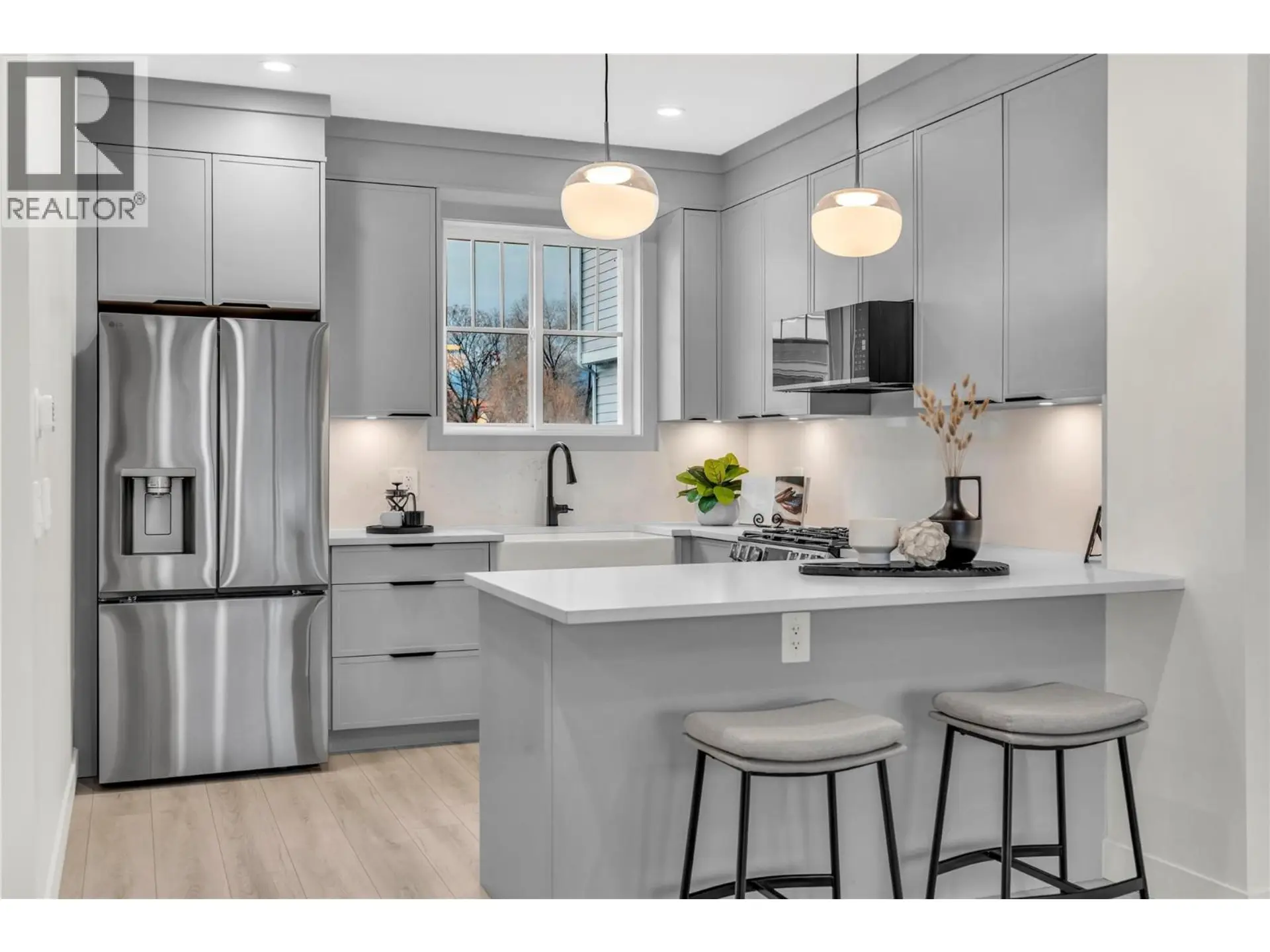 #106 784 ARGYLE Street - Image 5