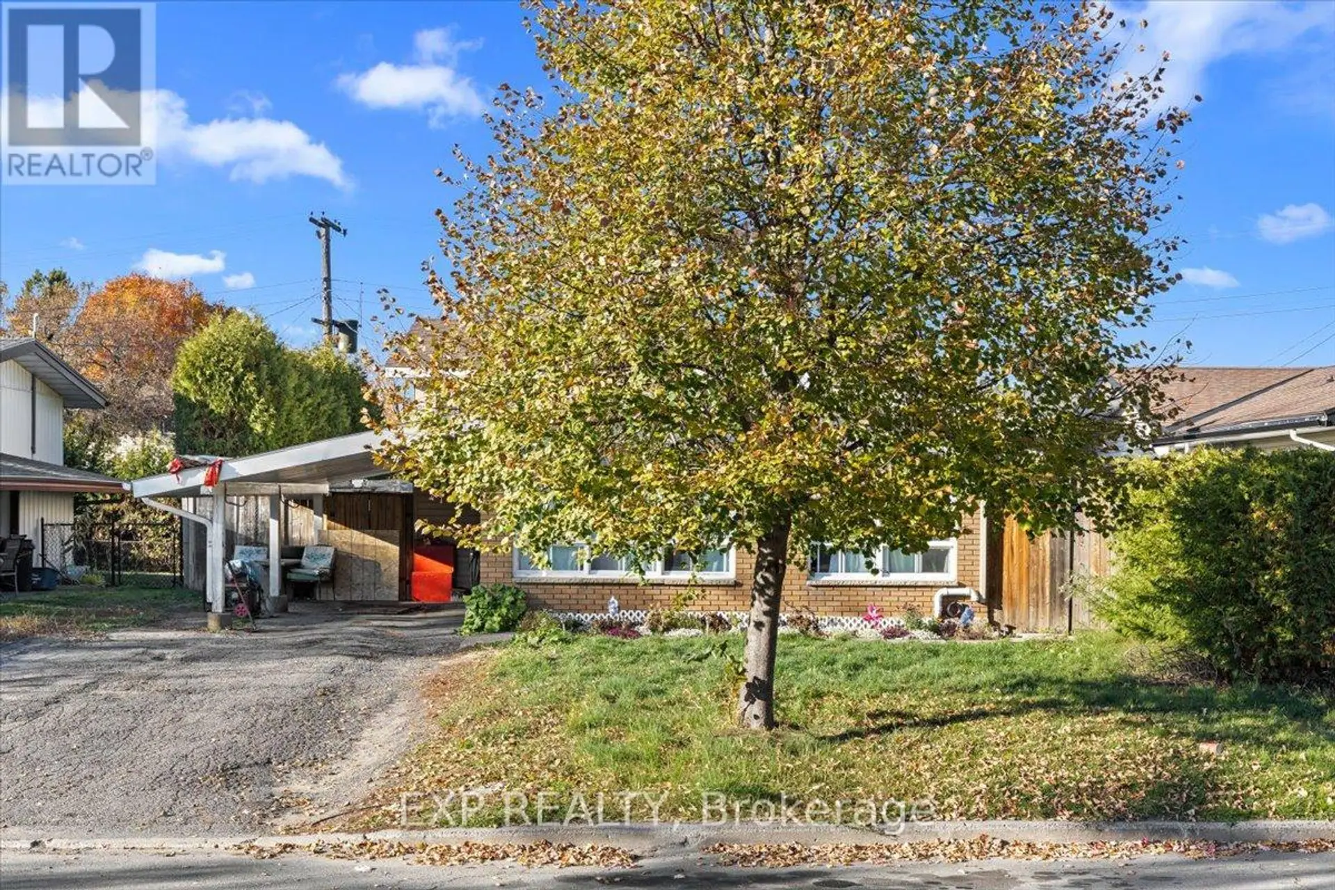2670 STONE CRESCENT N - Image 13