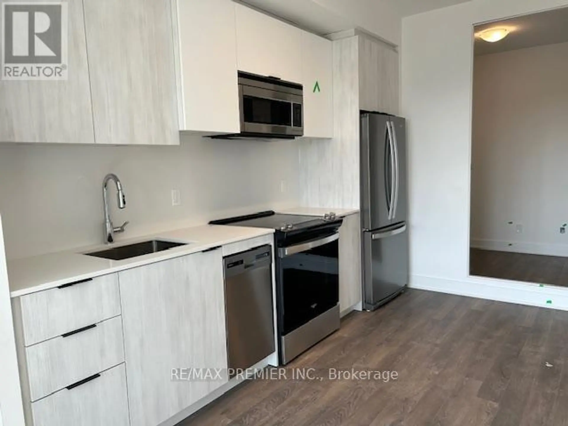 #620 1350 ELLESMERE ROAD - Image 9
