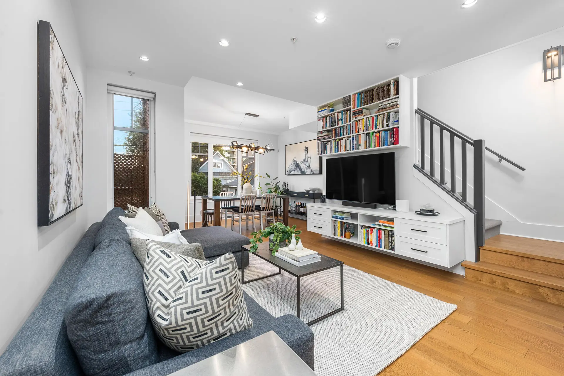 Property at 323 E 7th Avenue, Vancouver, BC