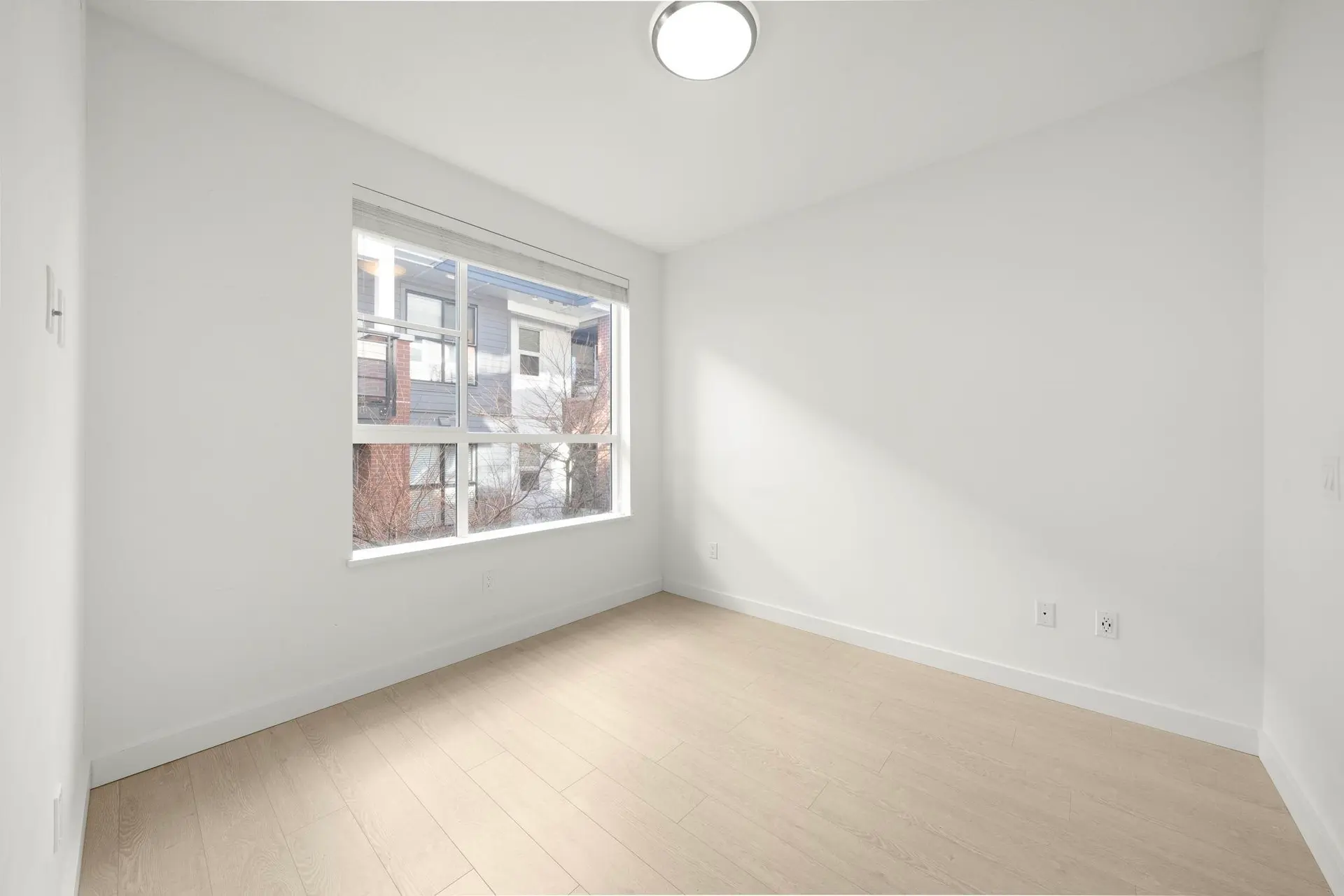 #203 7928 Yukon Street - Image 10