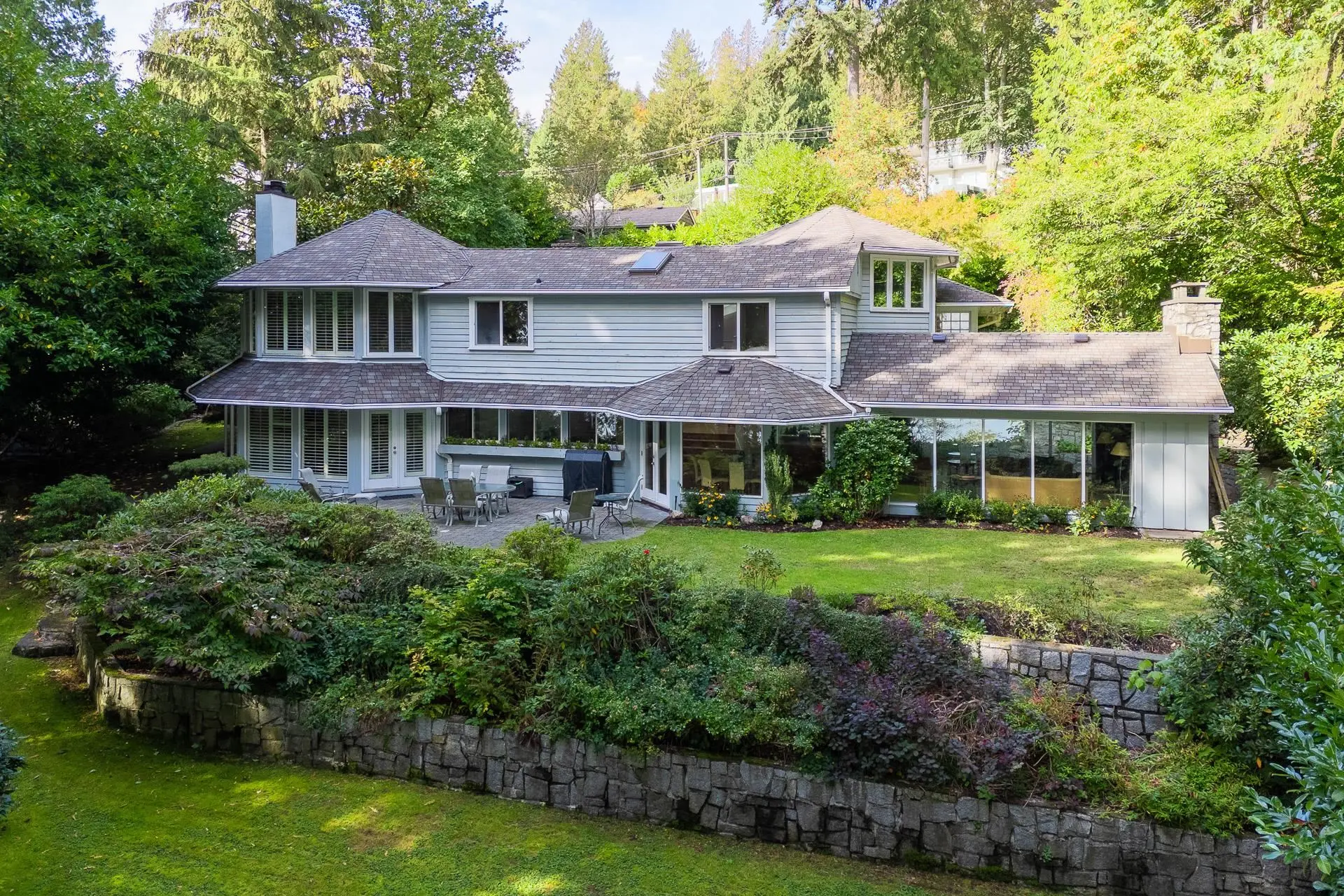 Property at 4708 Dogwood Lane, West Vancouver, BC